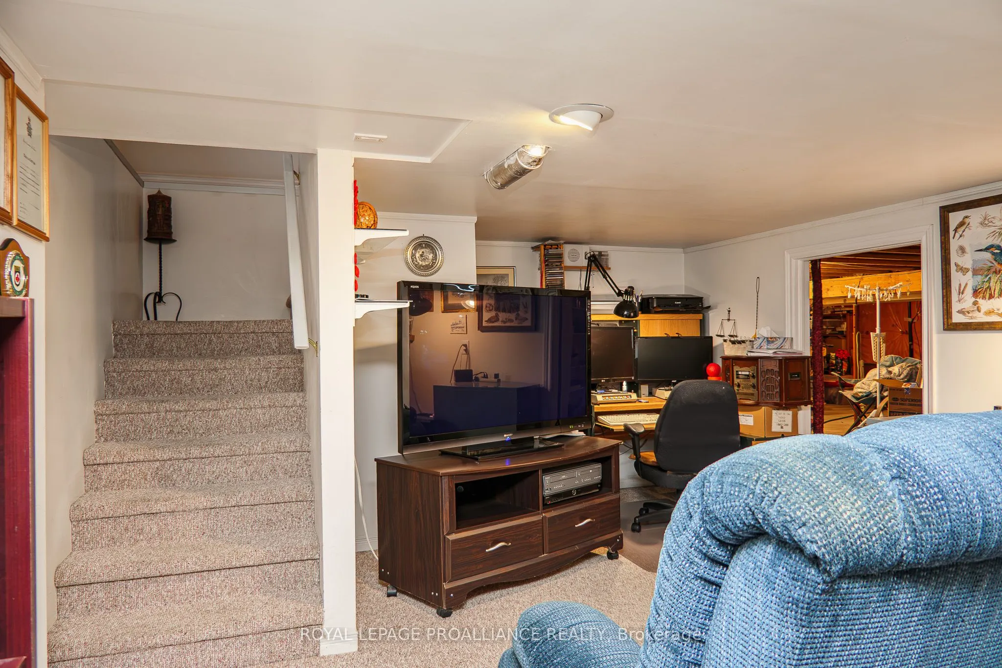 7 Nesbitt Drive