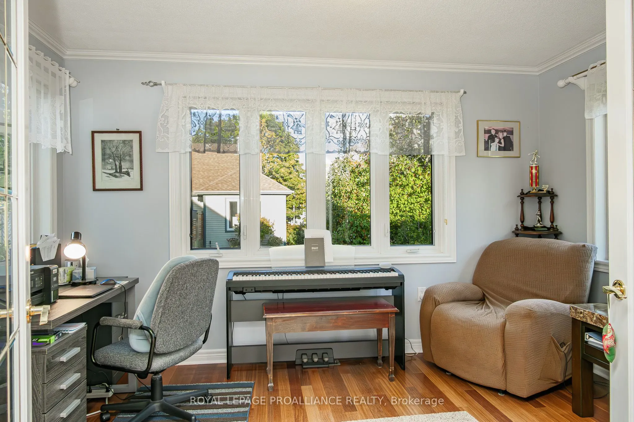 7 Nesbitt Drive