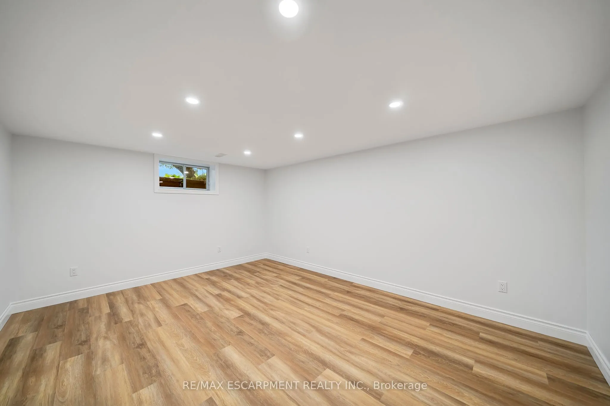 12 Geddes Street