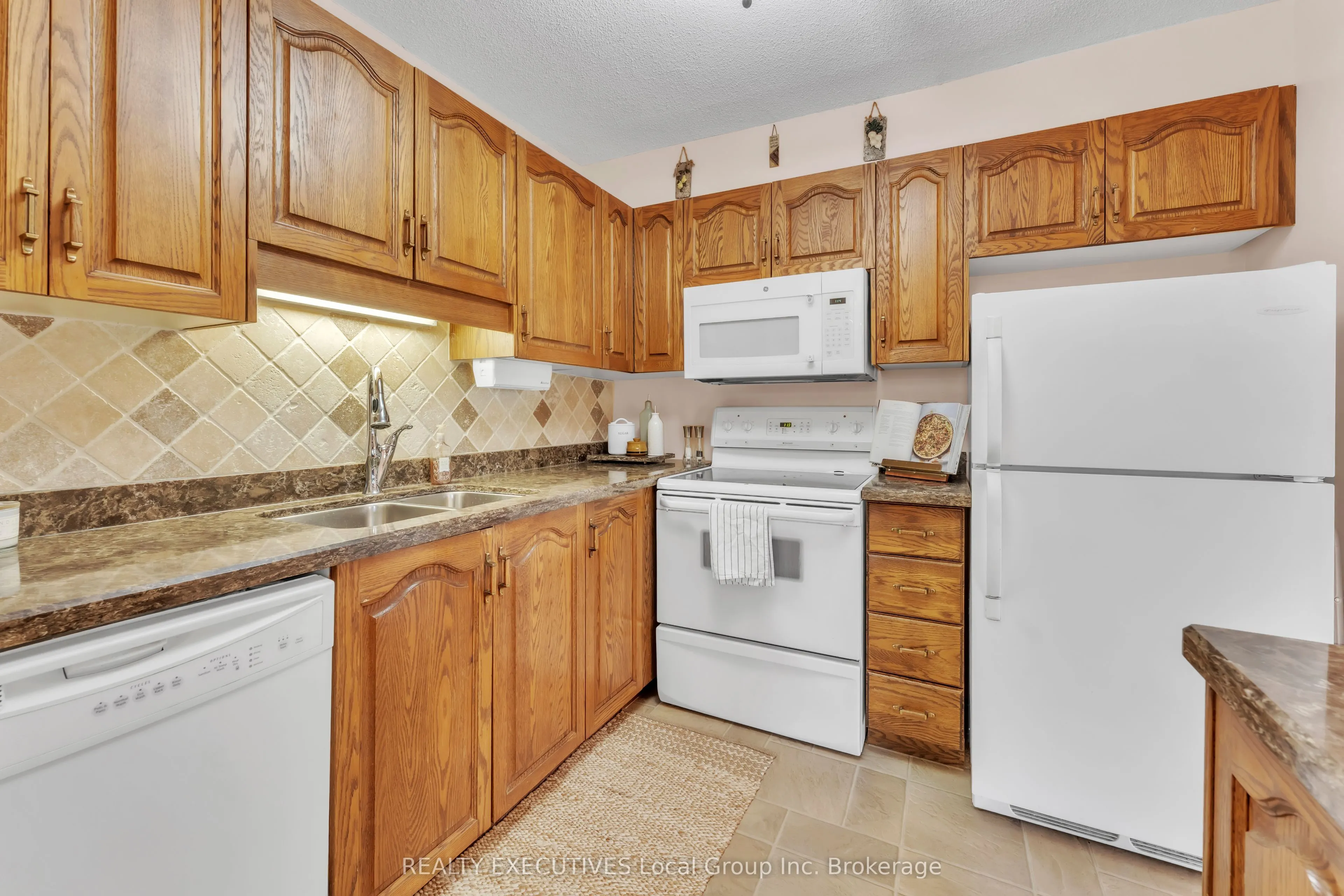 116 Blair Street, #203