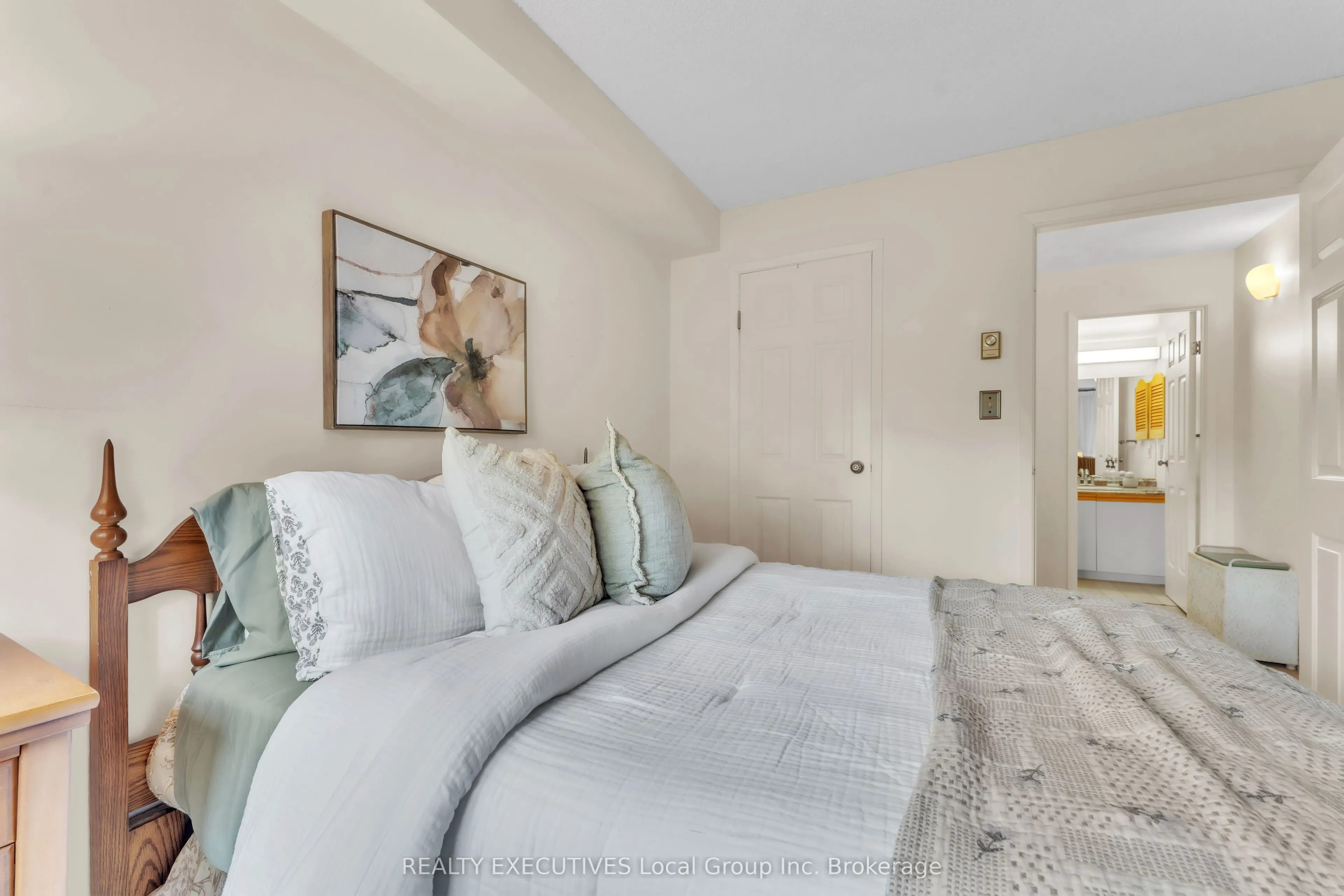 116 Blair Street, #203