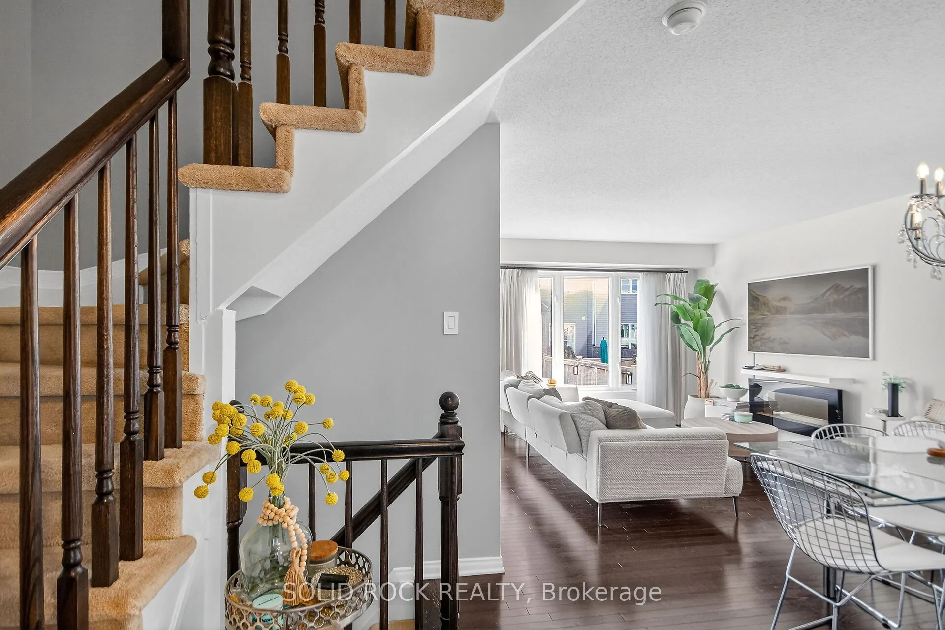 152 MARAVISTA Drive