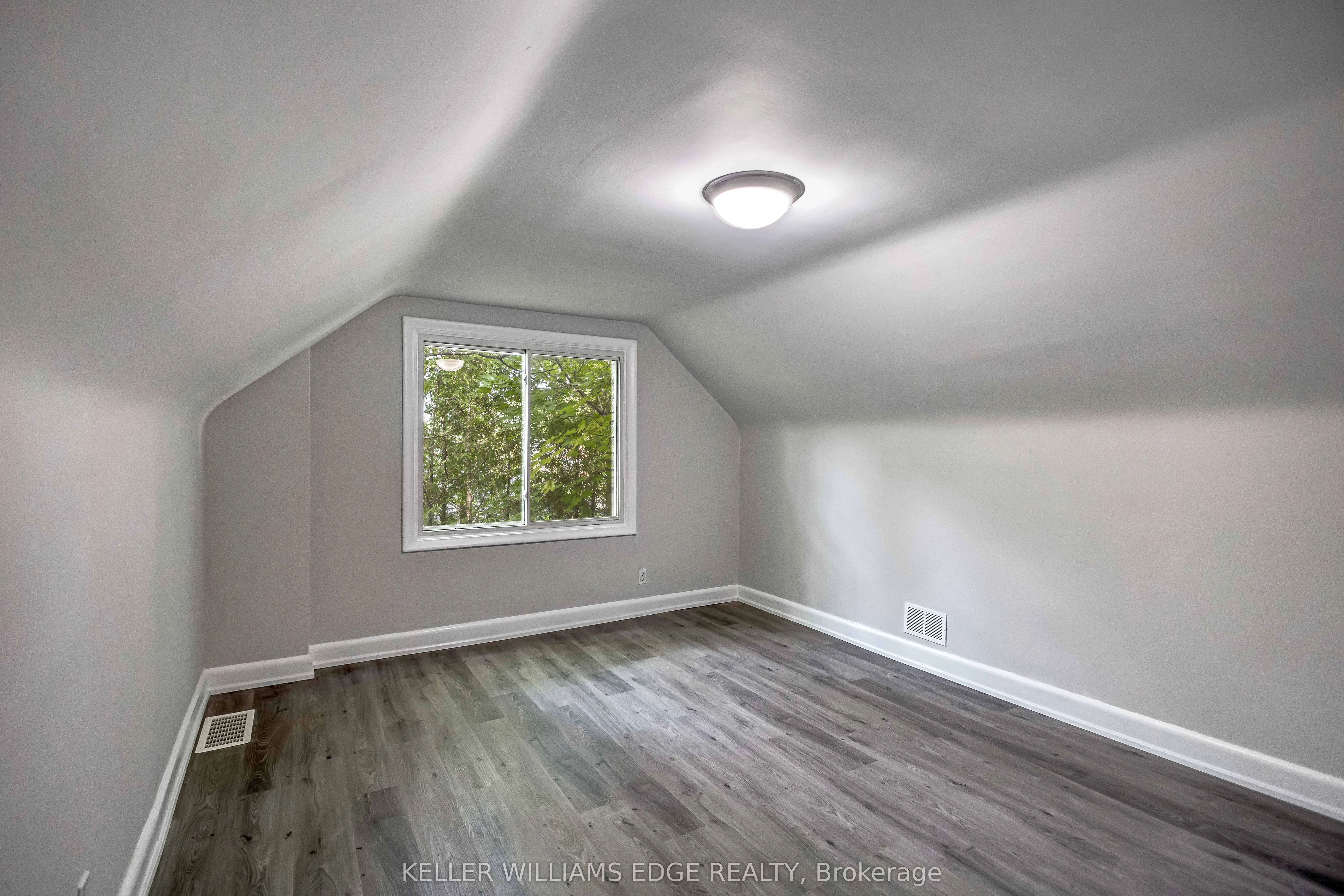 44 West 4th Street, #Upper Level