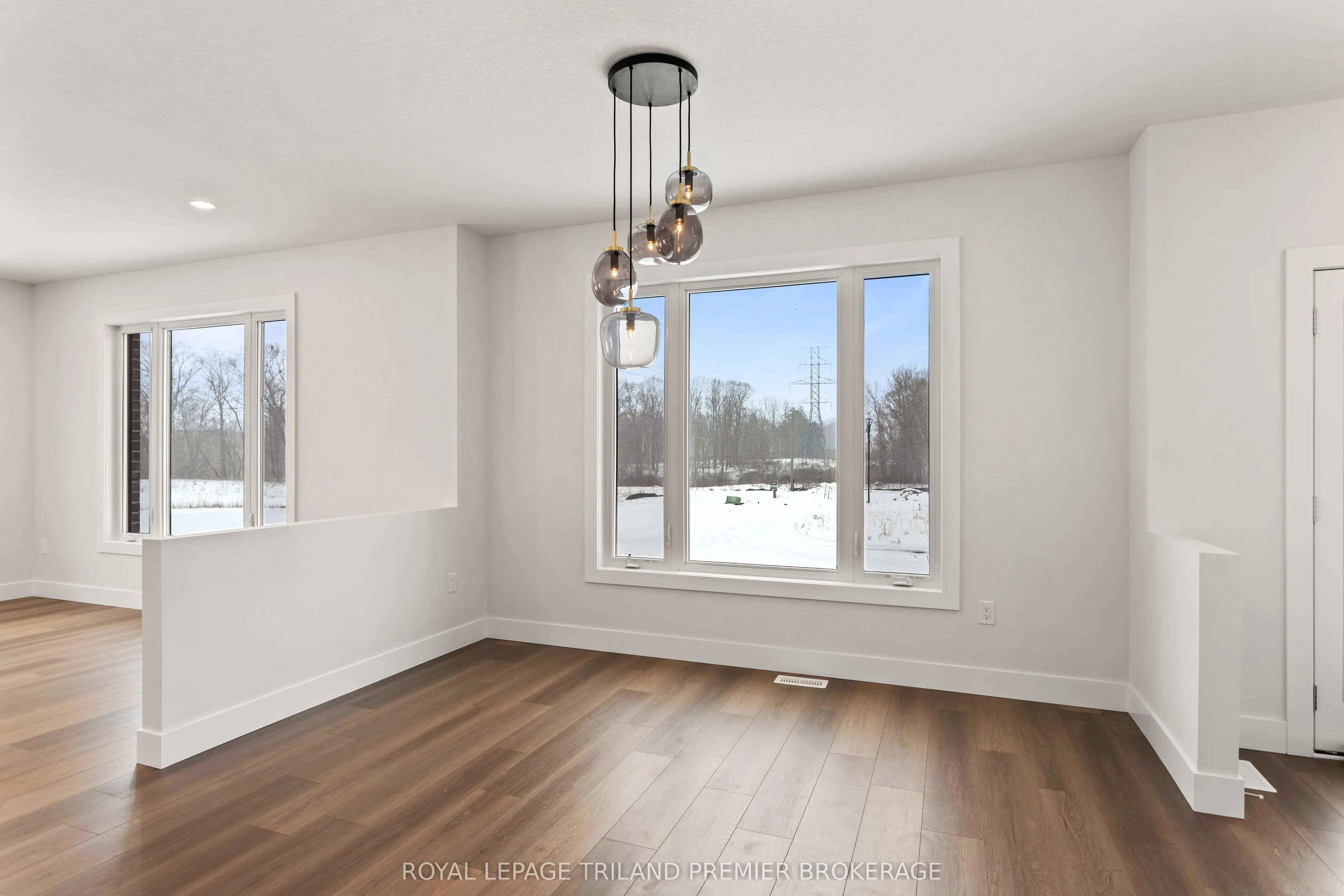 1585 CHICKADEE Trail
