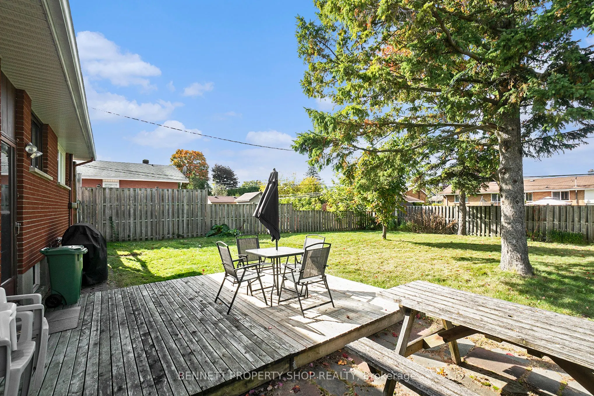 17 Glenmanor Drive