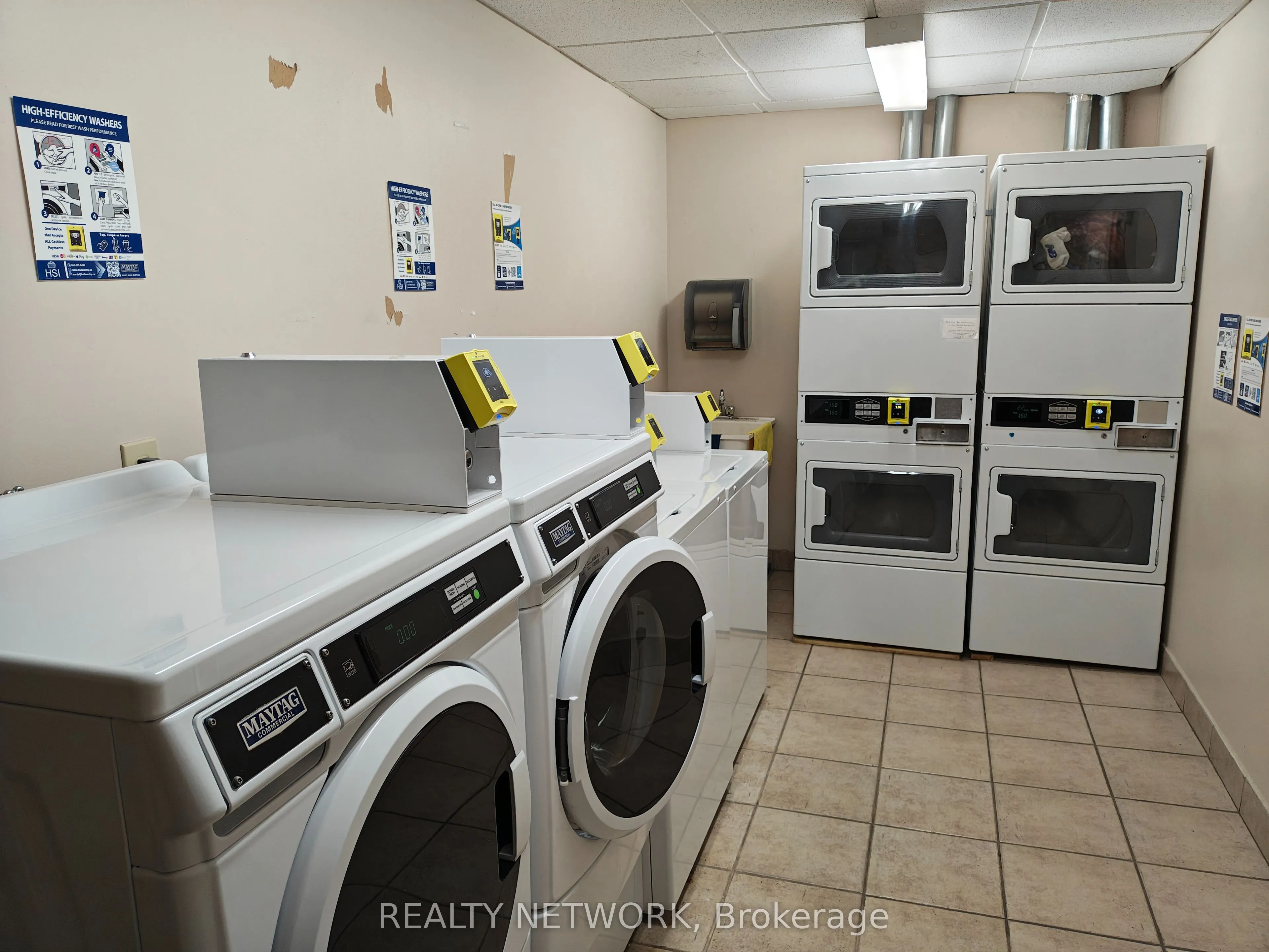 81 Charlton Avenue E, #103
