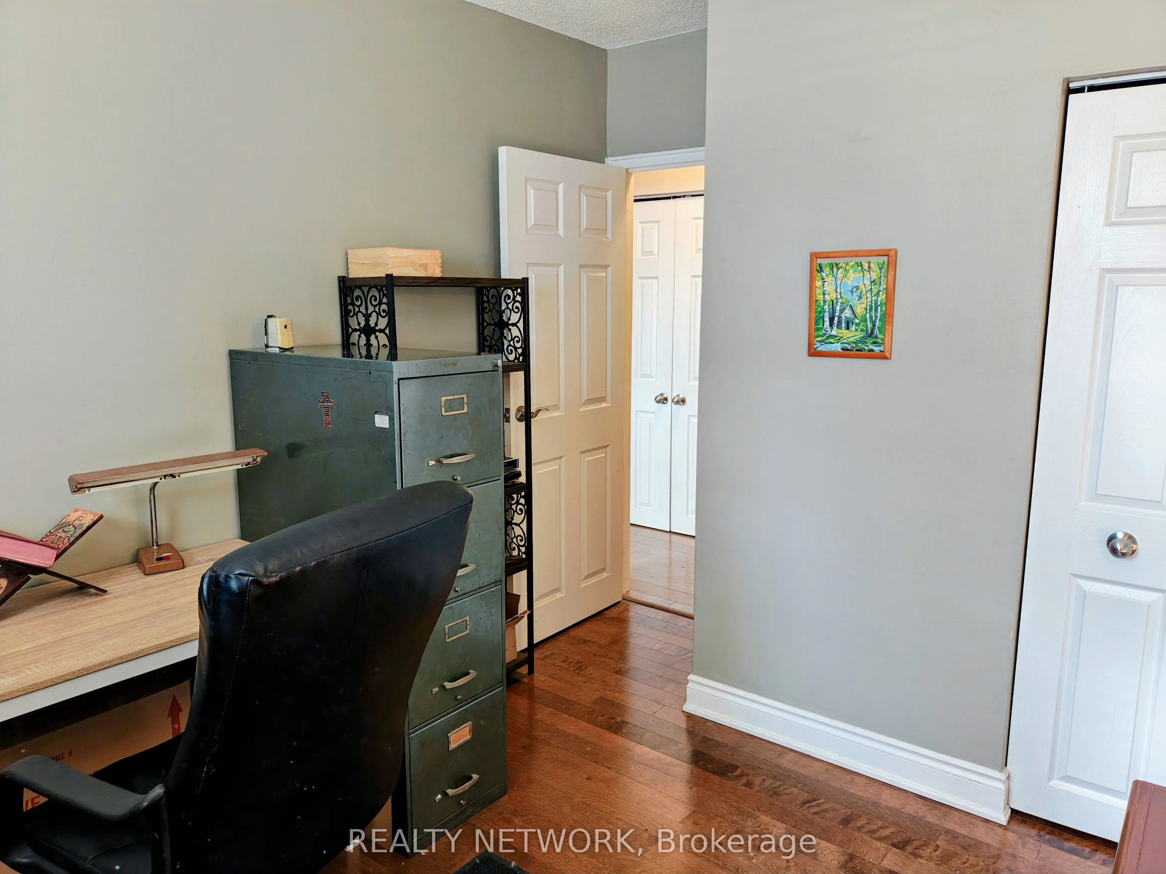 81 Charlton Avenue E, #103