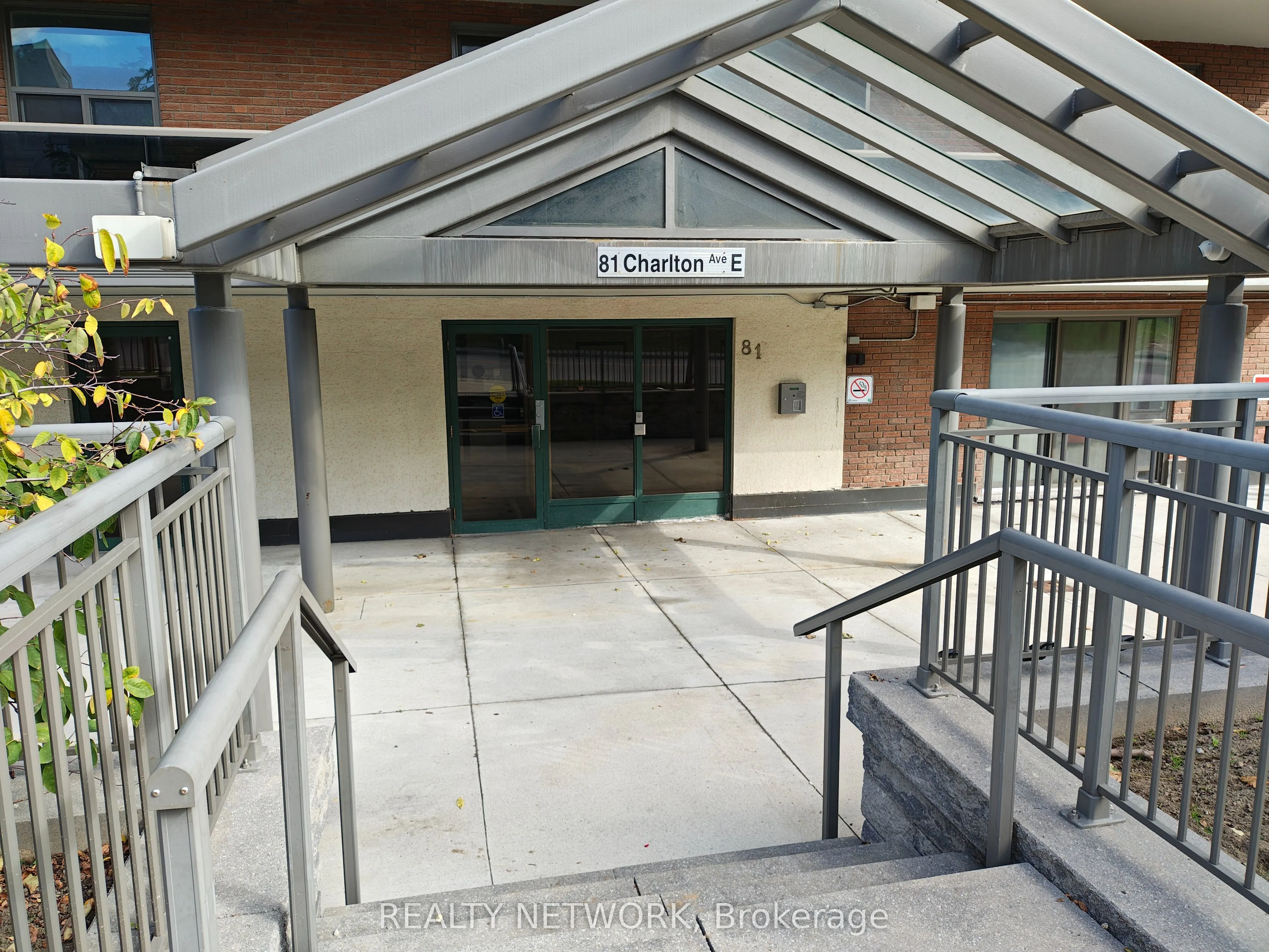 81 Charlton Avenue E, #103