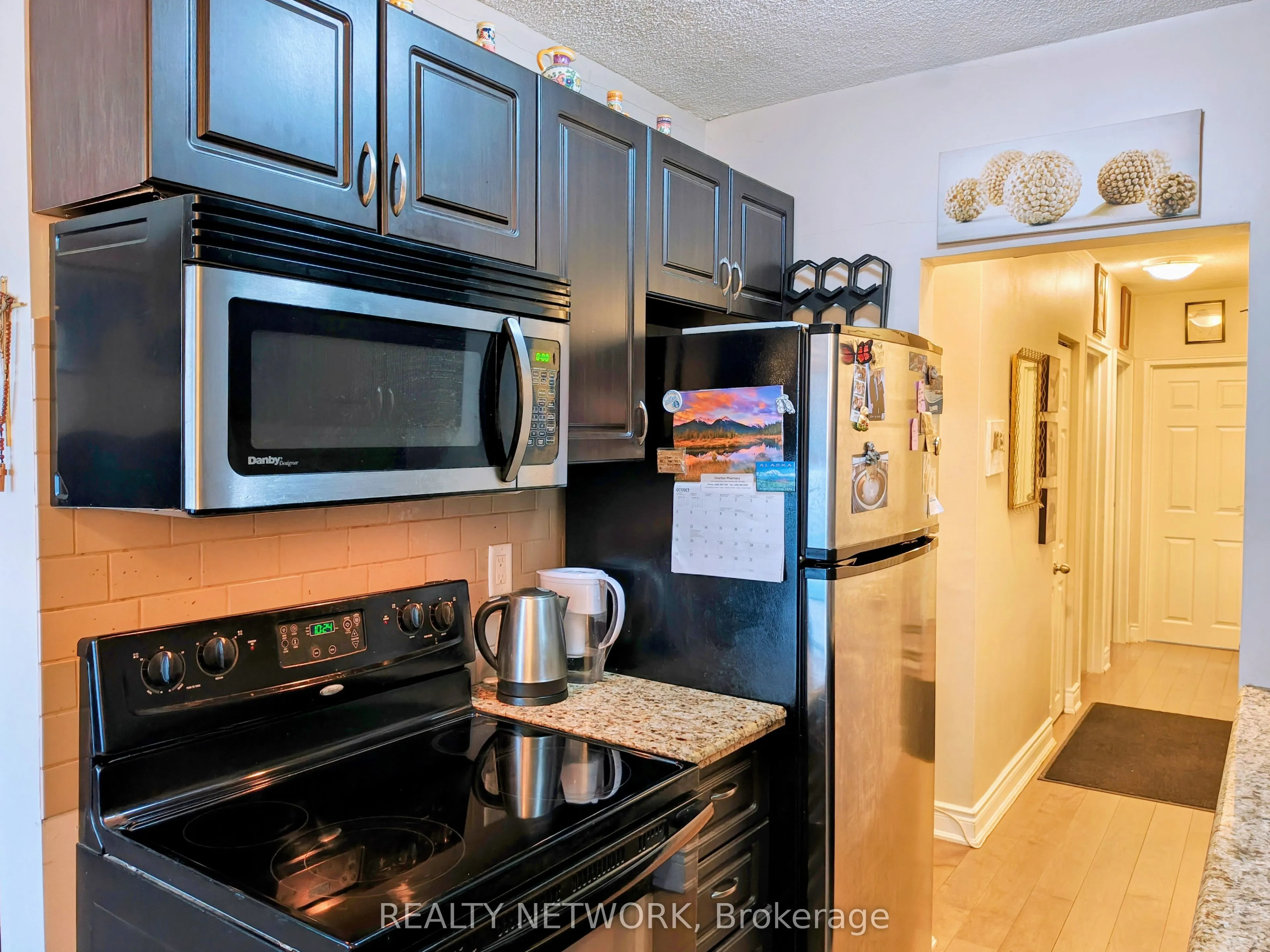81 Charlton Avenue E, #103