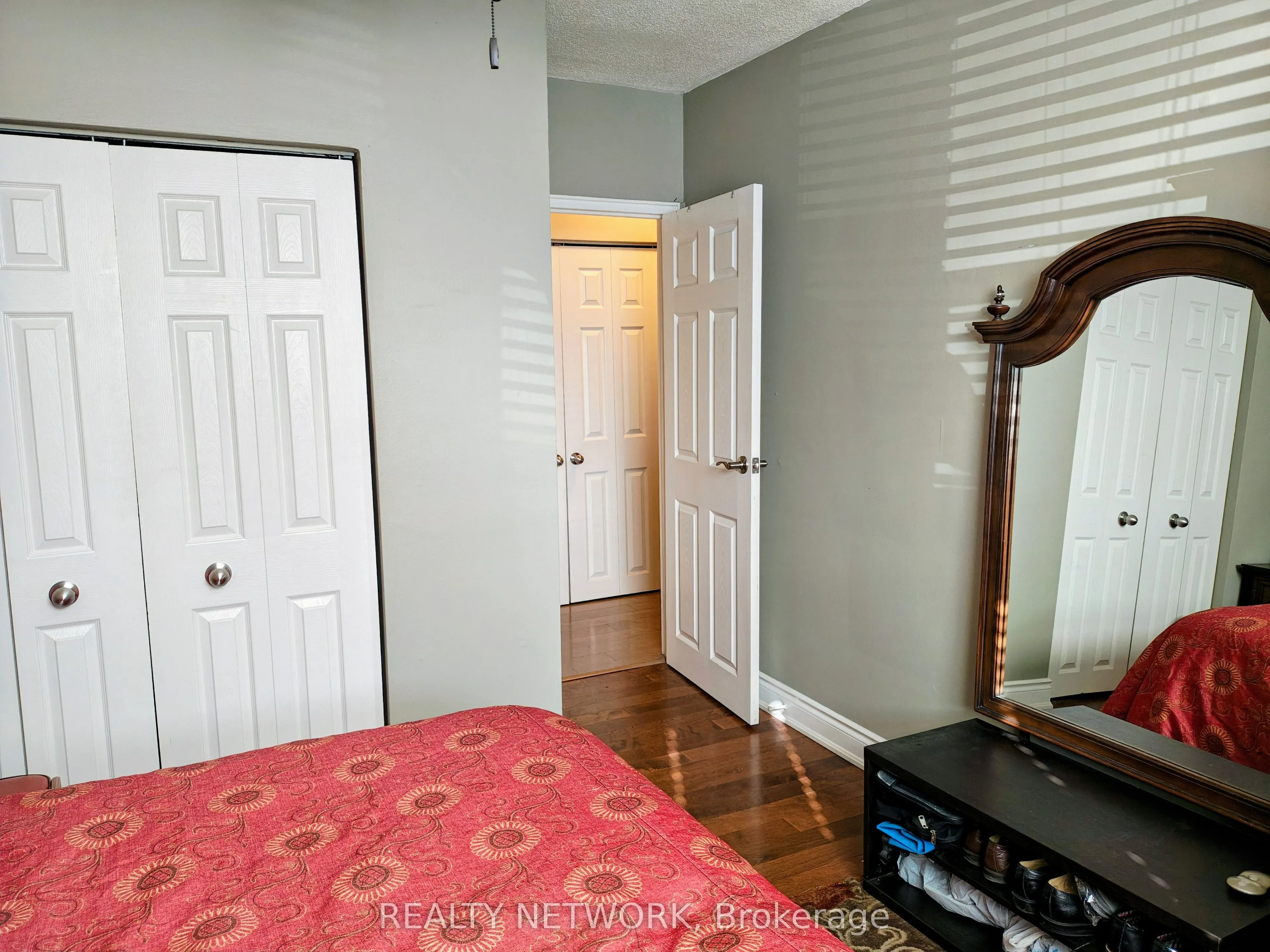 81 Charlton Avenue E, #103