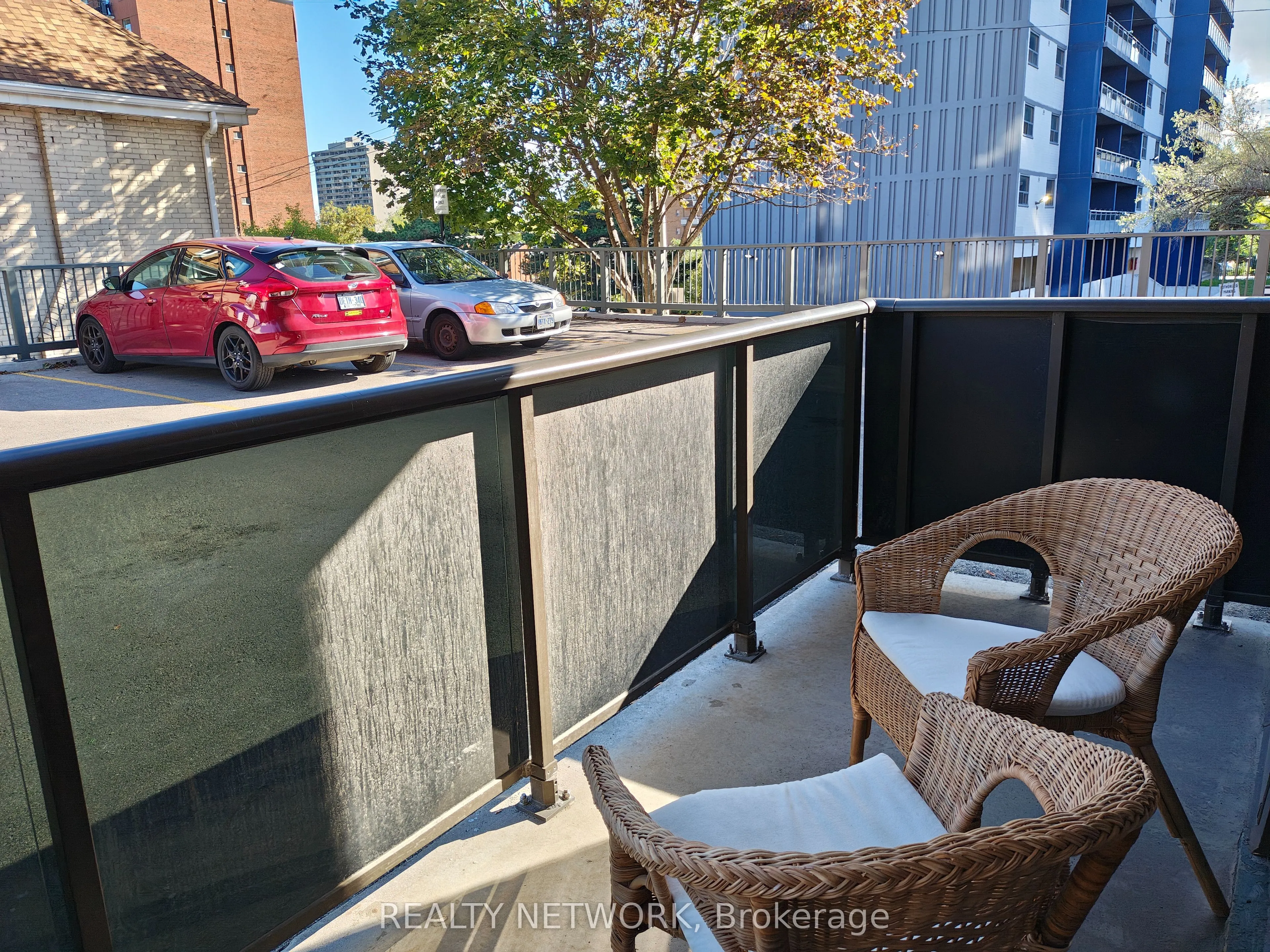 81 Charlton Avenue E, #103