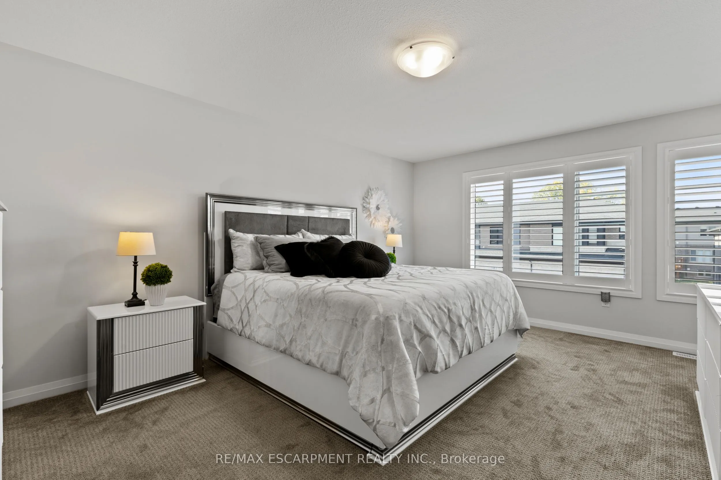 4552 PORTAGE Road, #96