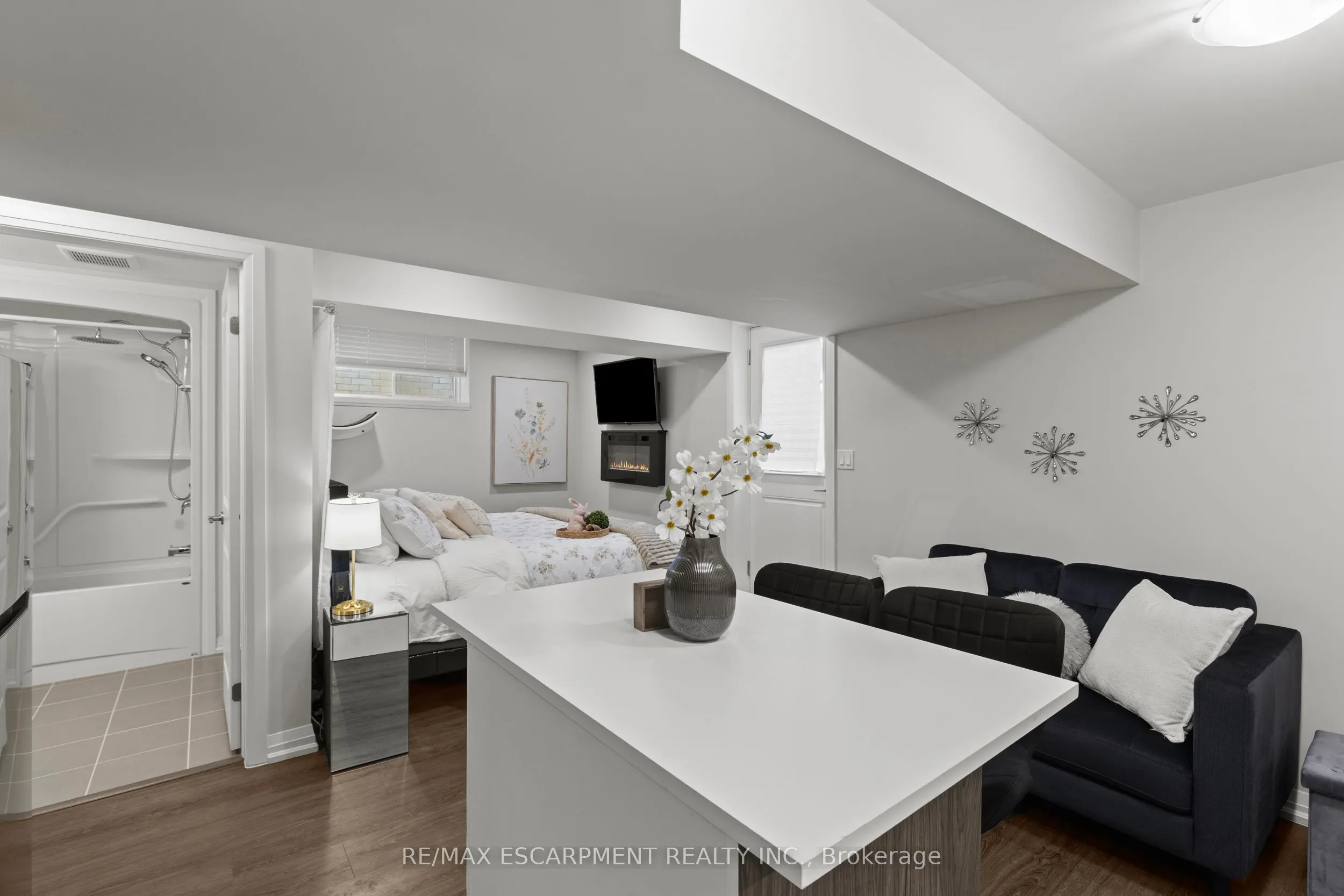4552 PORTAGE Road, #96