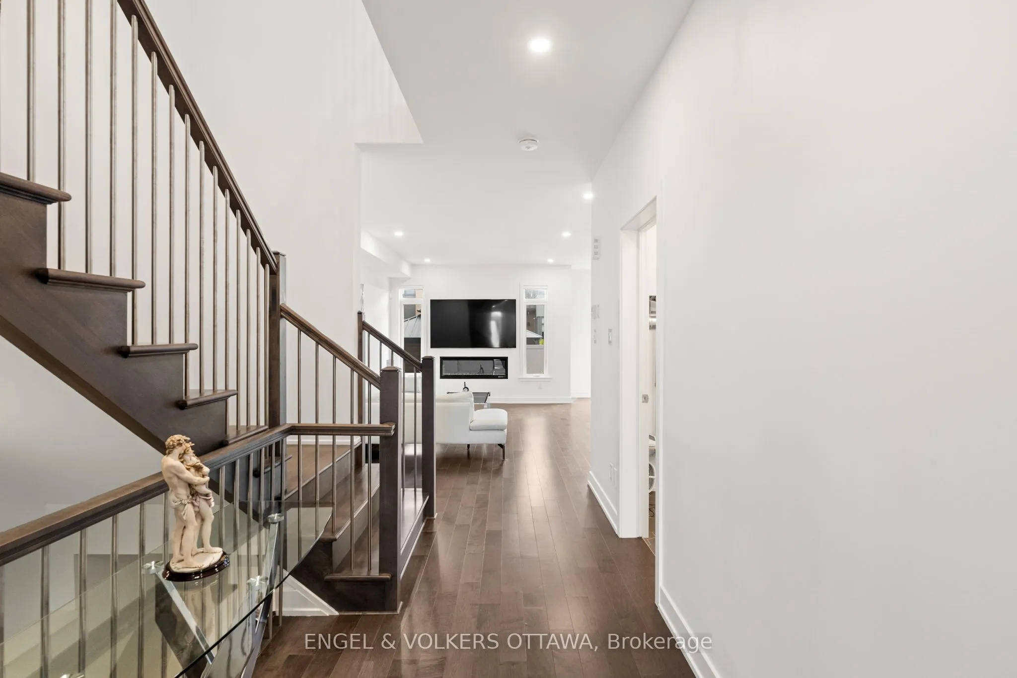 1047 Hydrangea Avenue