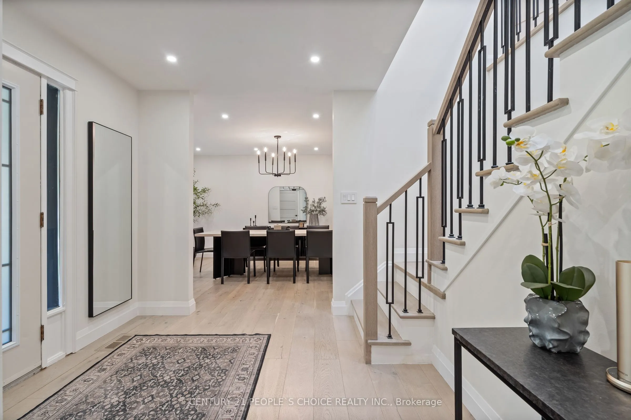 7 Carl Crescent