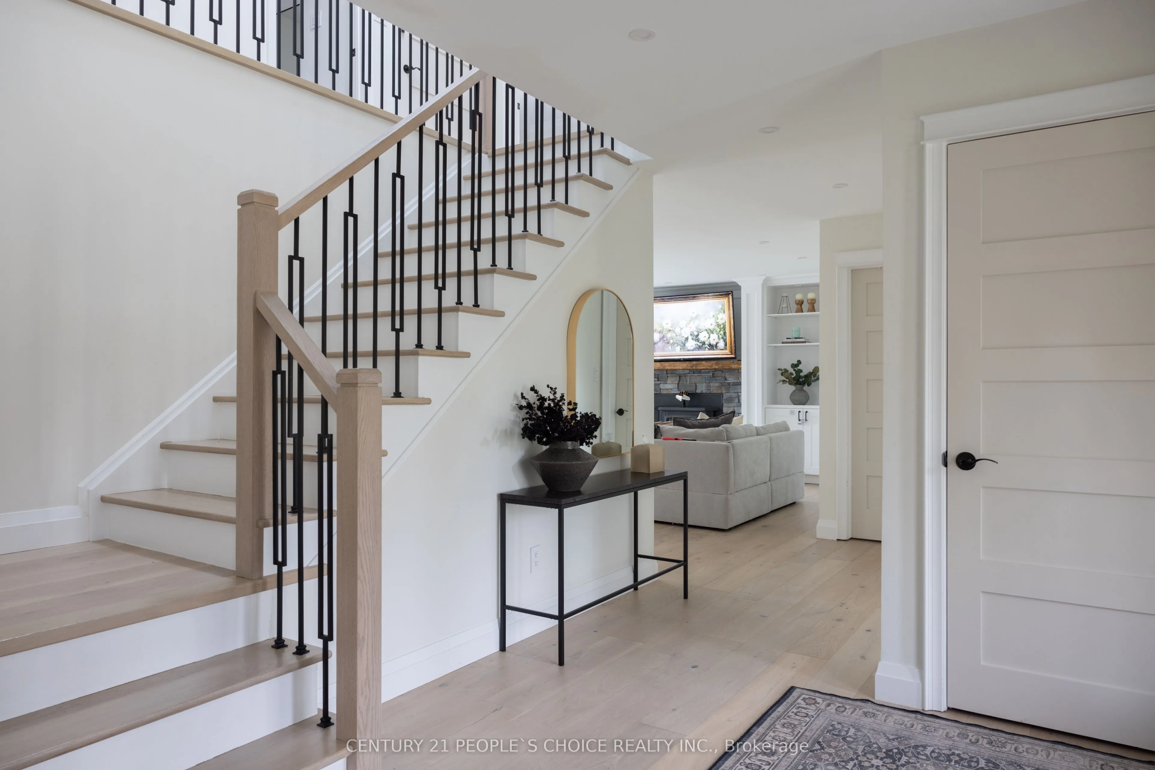 7 Carl Crescent