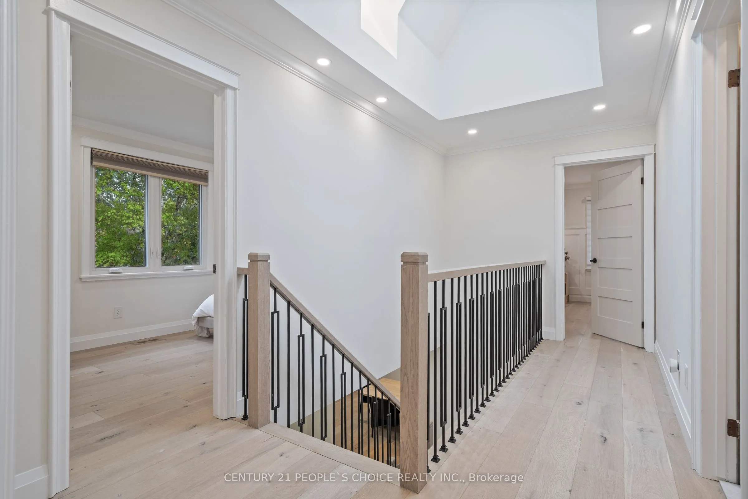 7 Carl Crescent