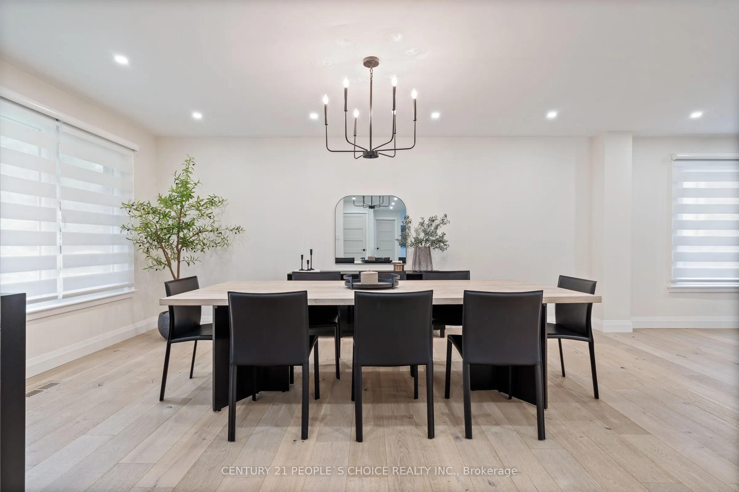 7 Carl Crescent
