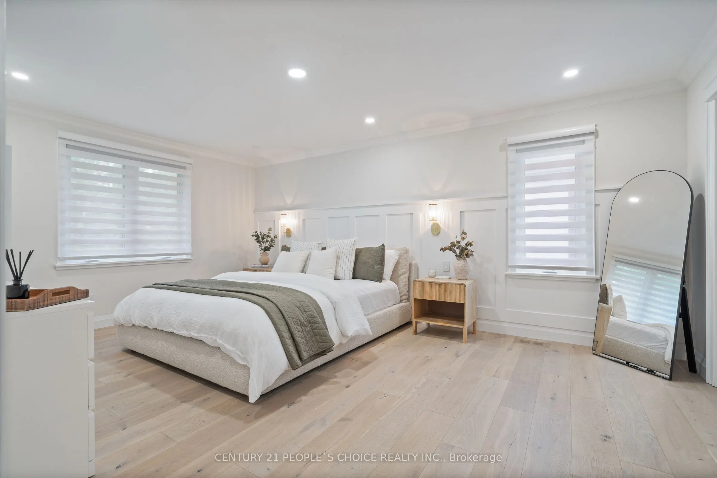 7 Carl Crescent