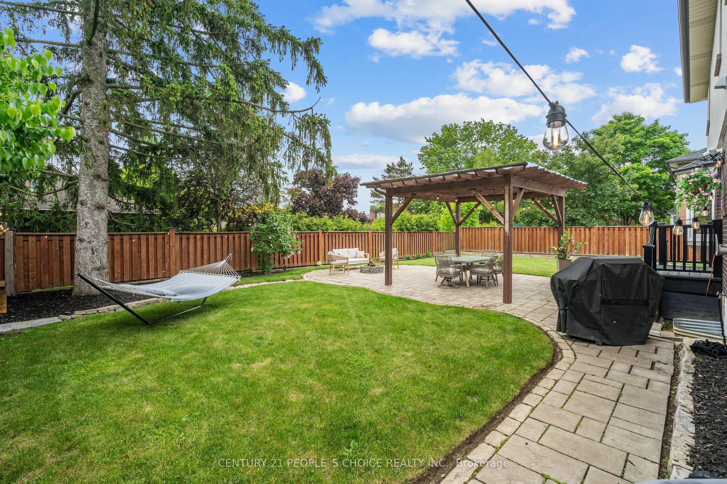 7 Carl Crescent