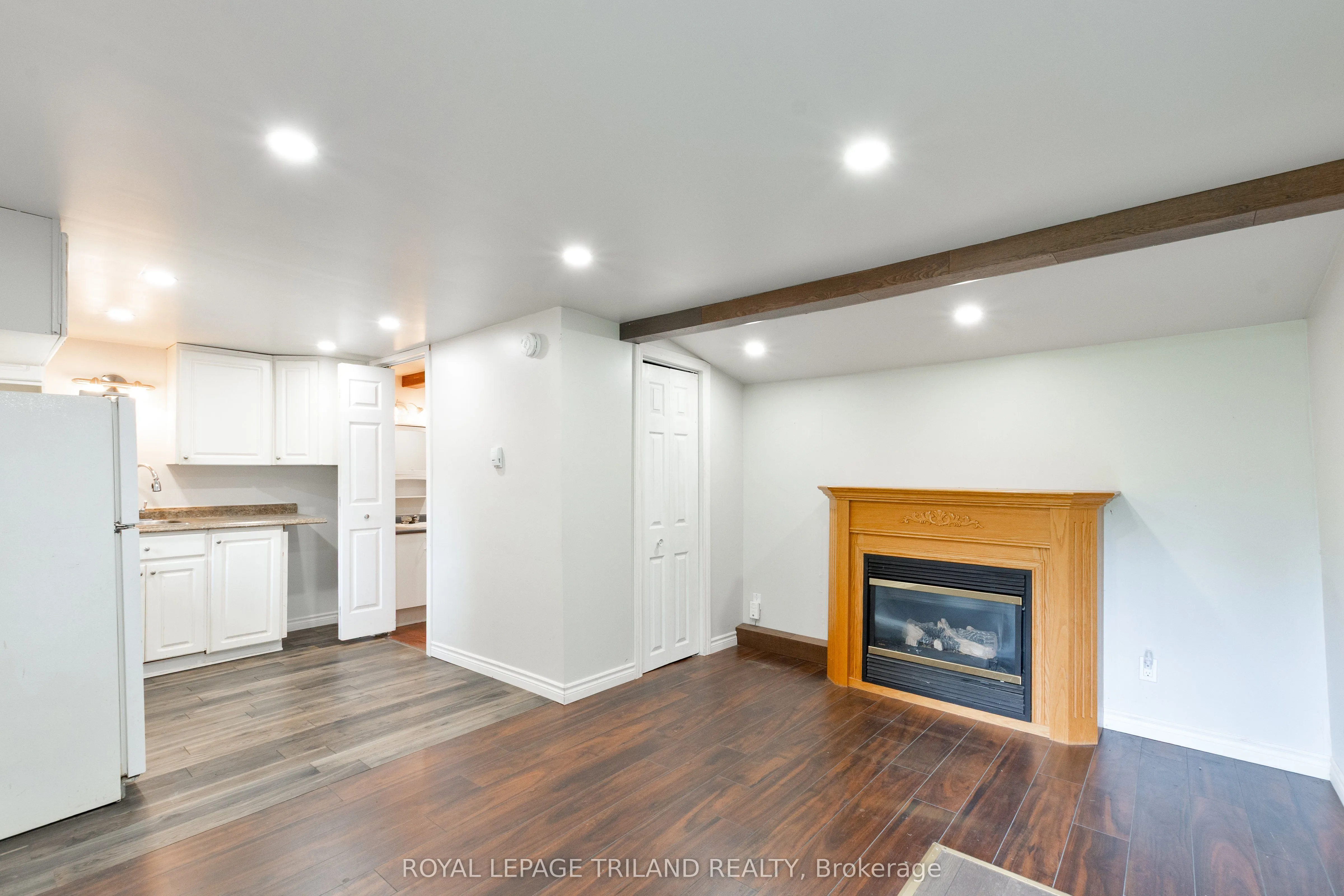 6267 SUNSET Road