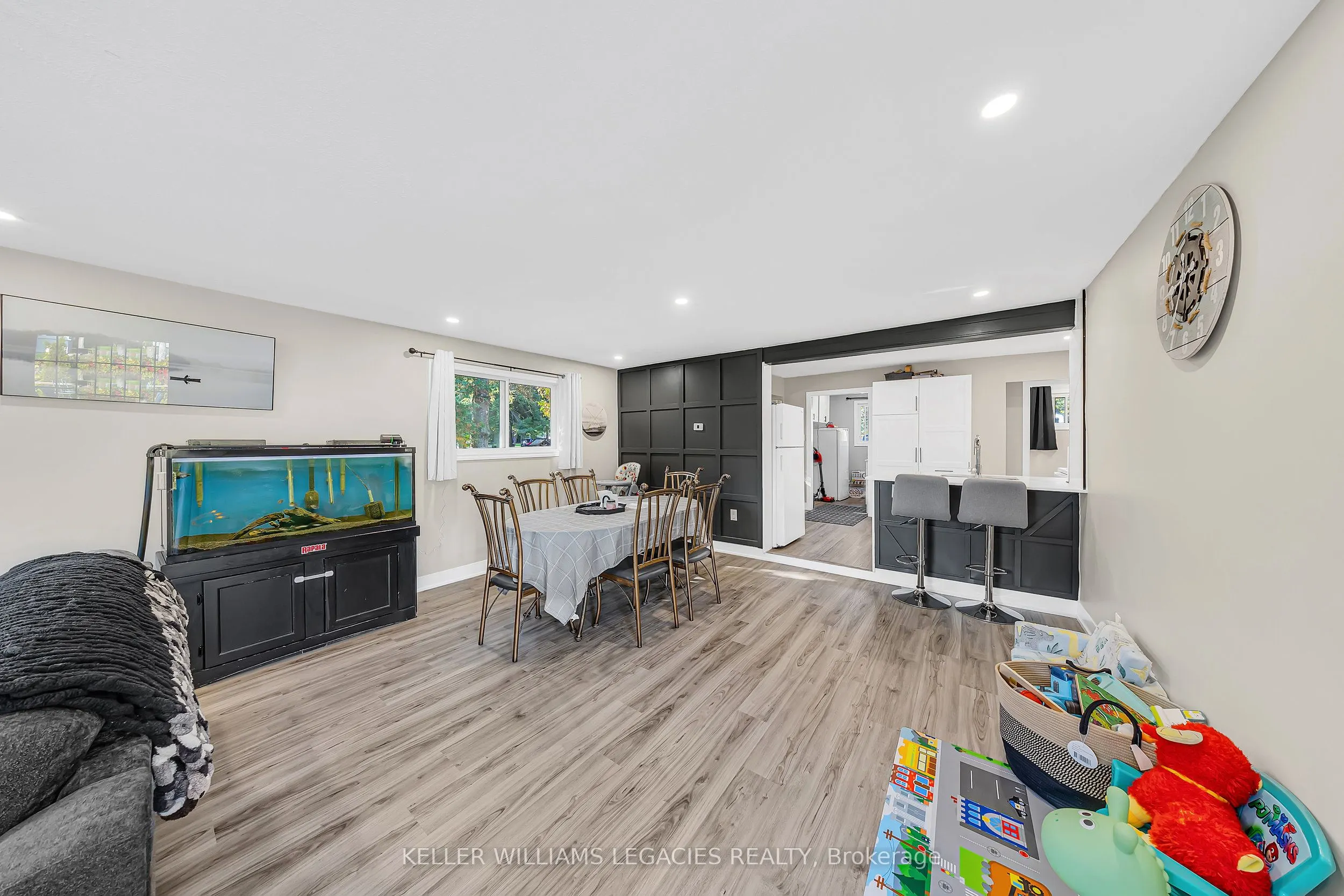 74 Cowans Crescent