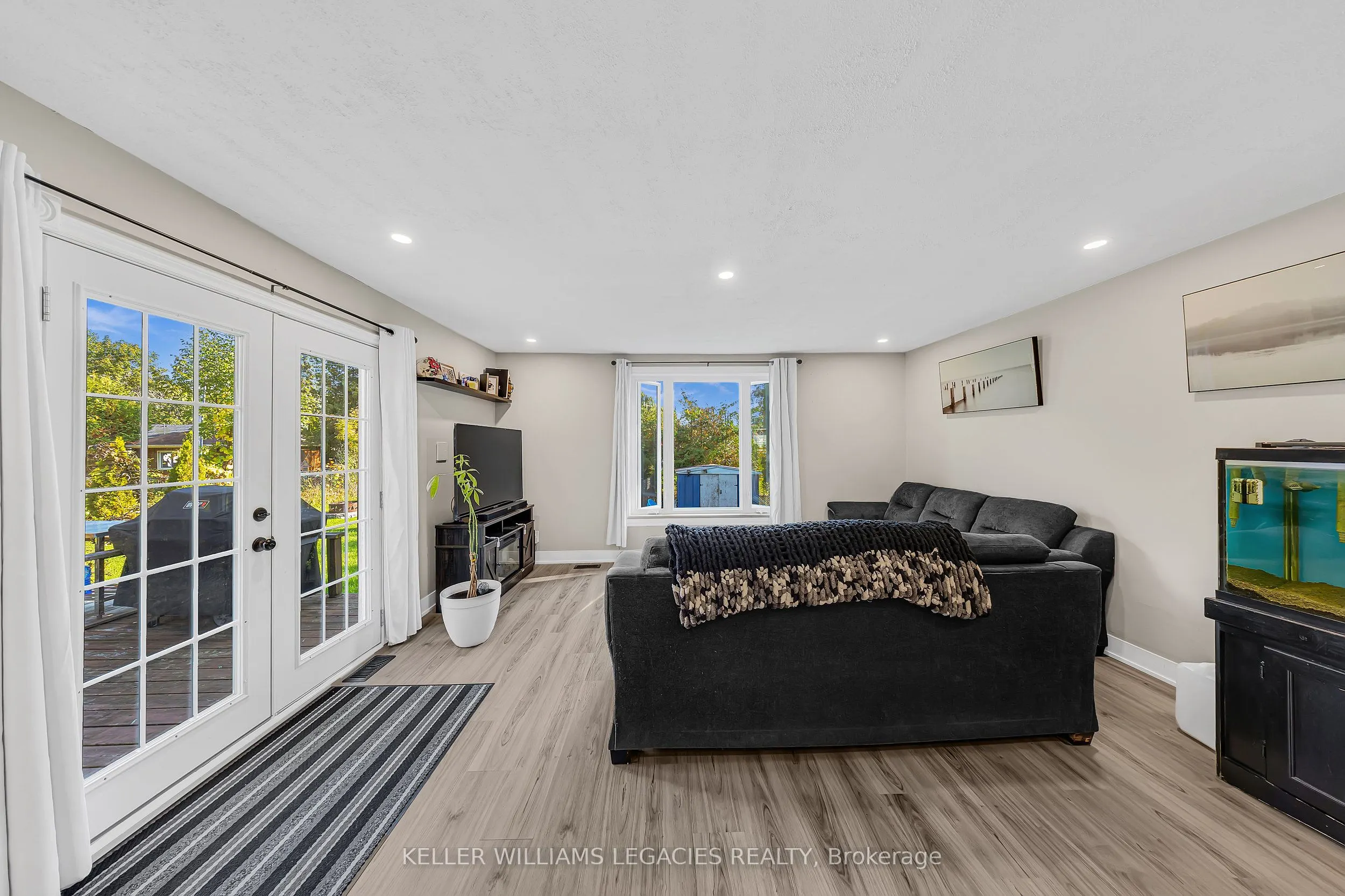 74 Cowans Crescent