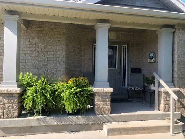 395 Joseph Street W, #8