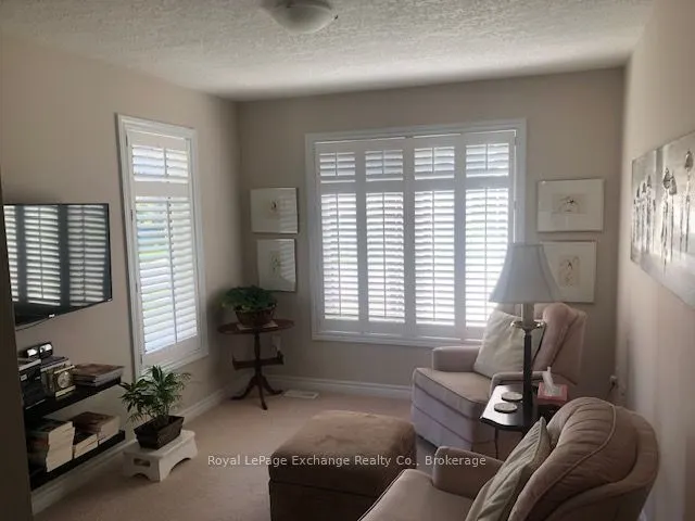 395 Joseph Street W, #8