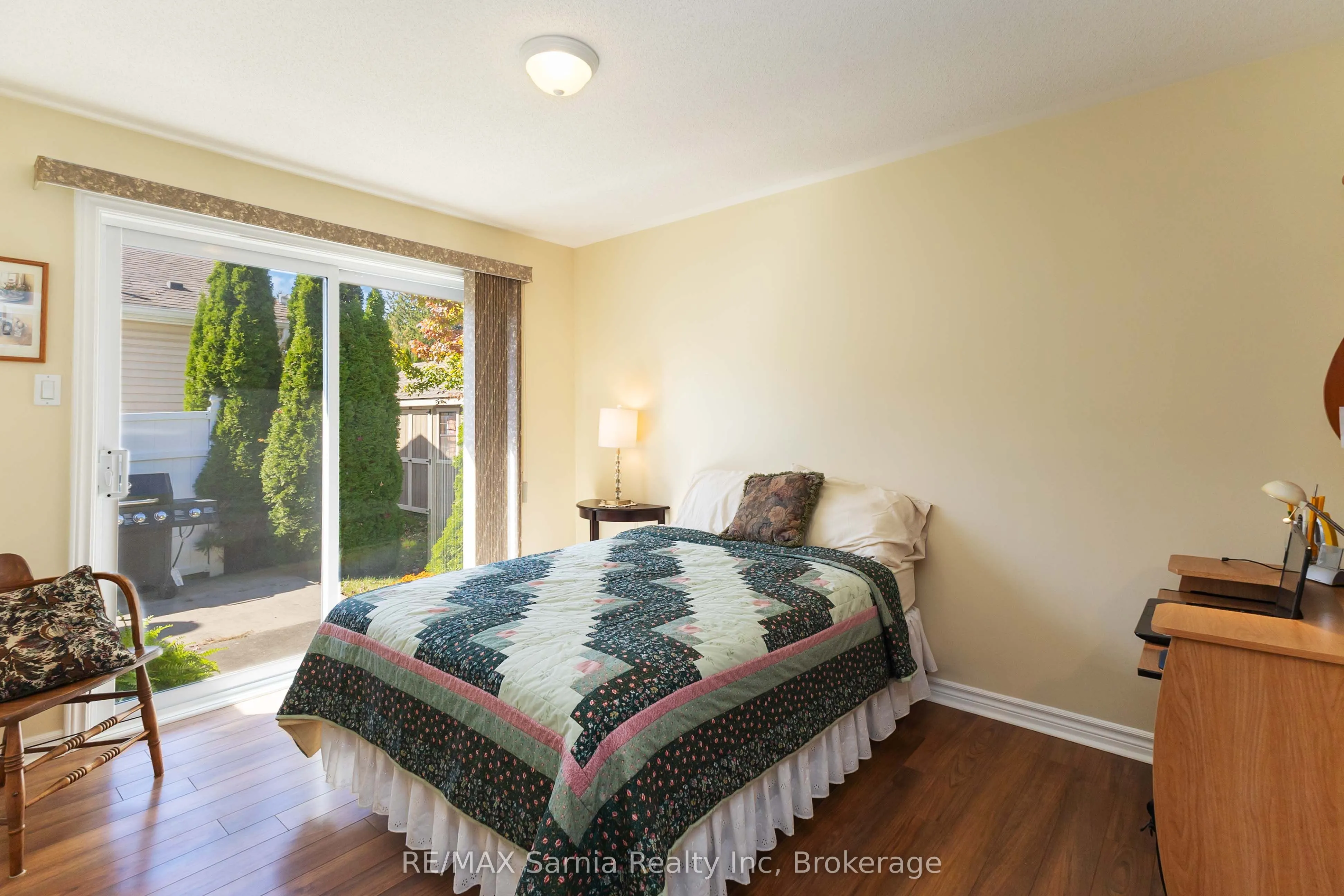 458 RICHARD Crescent