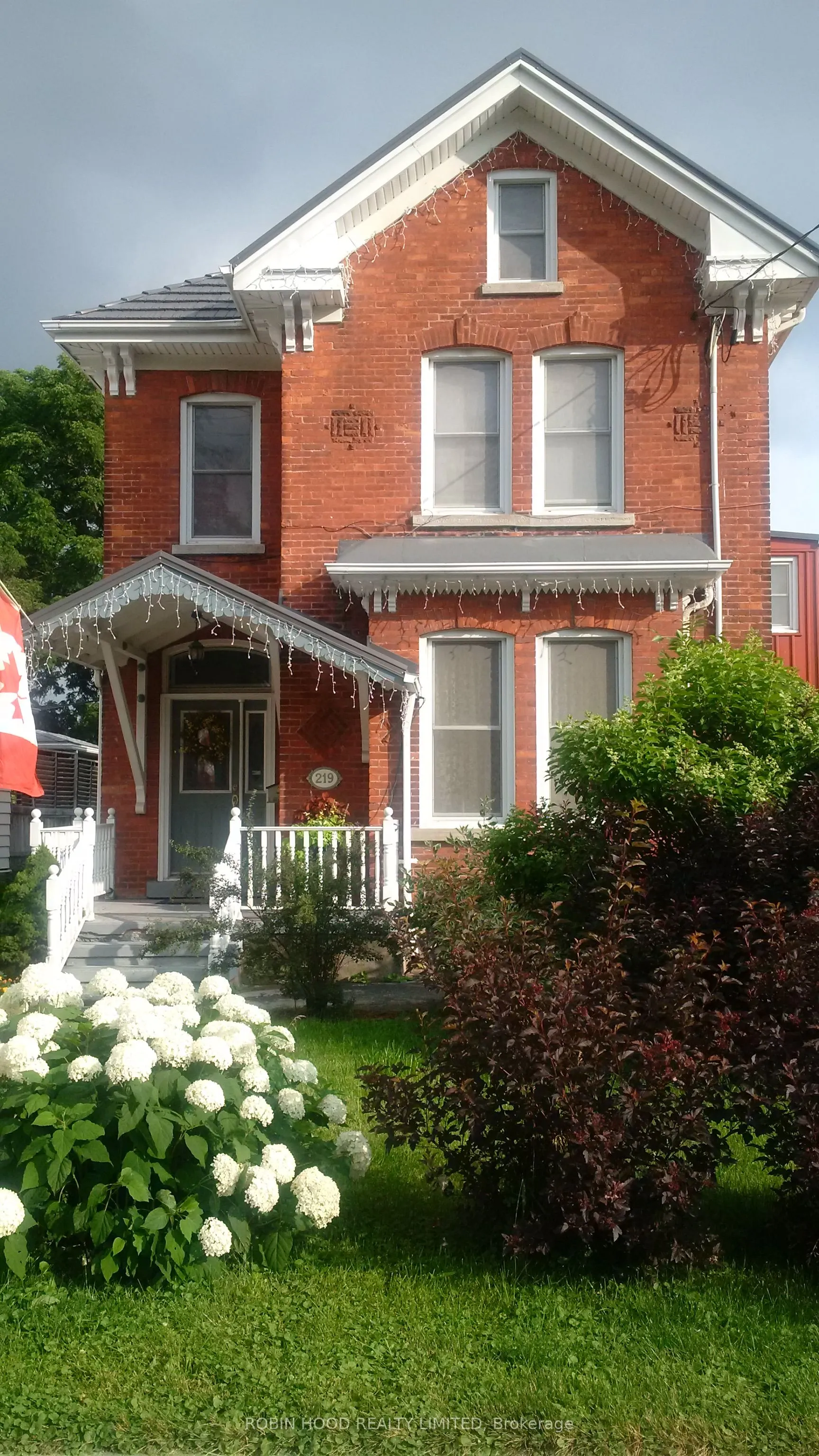 219 Mornington Street