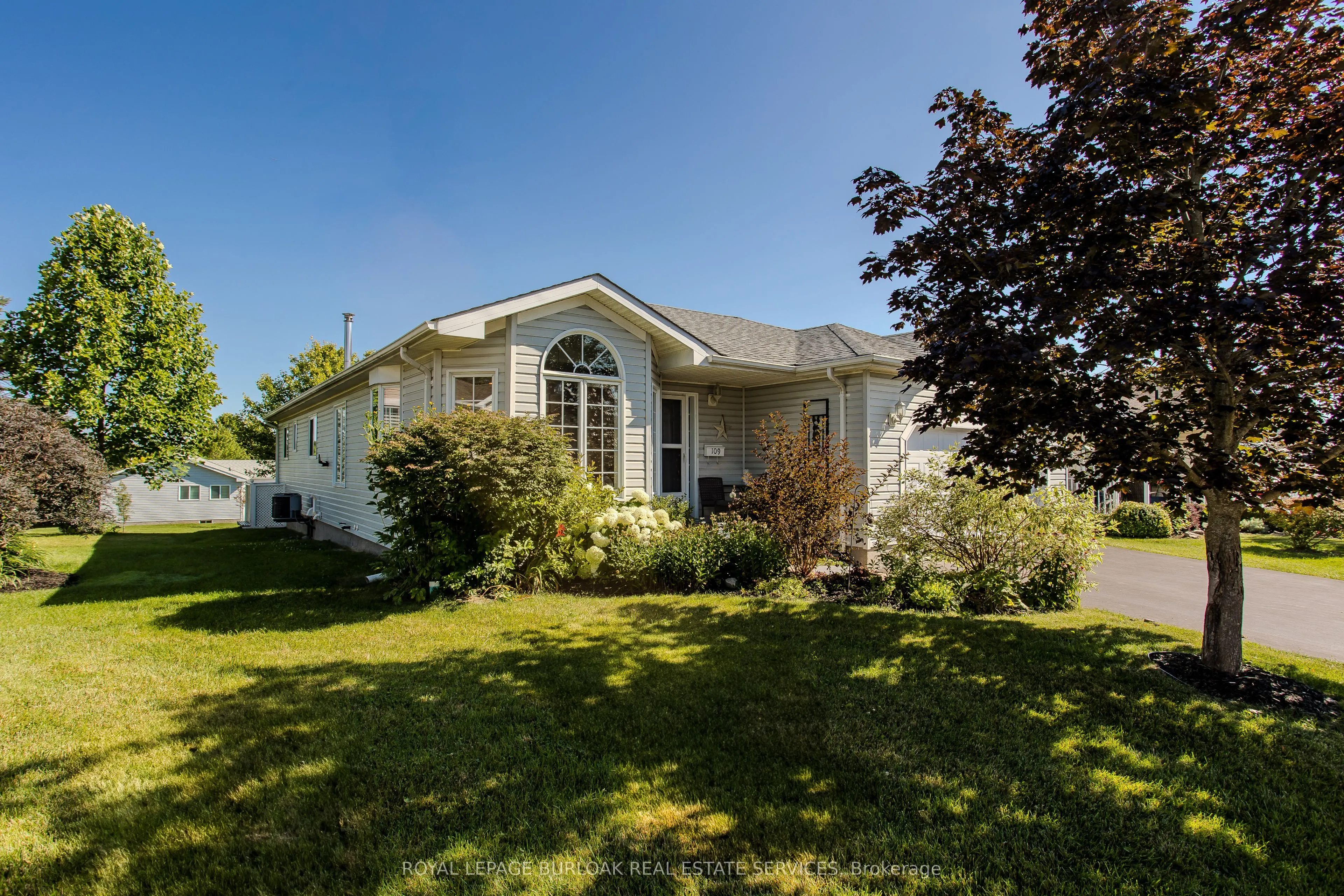 109 Emerald Court