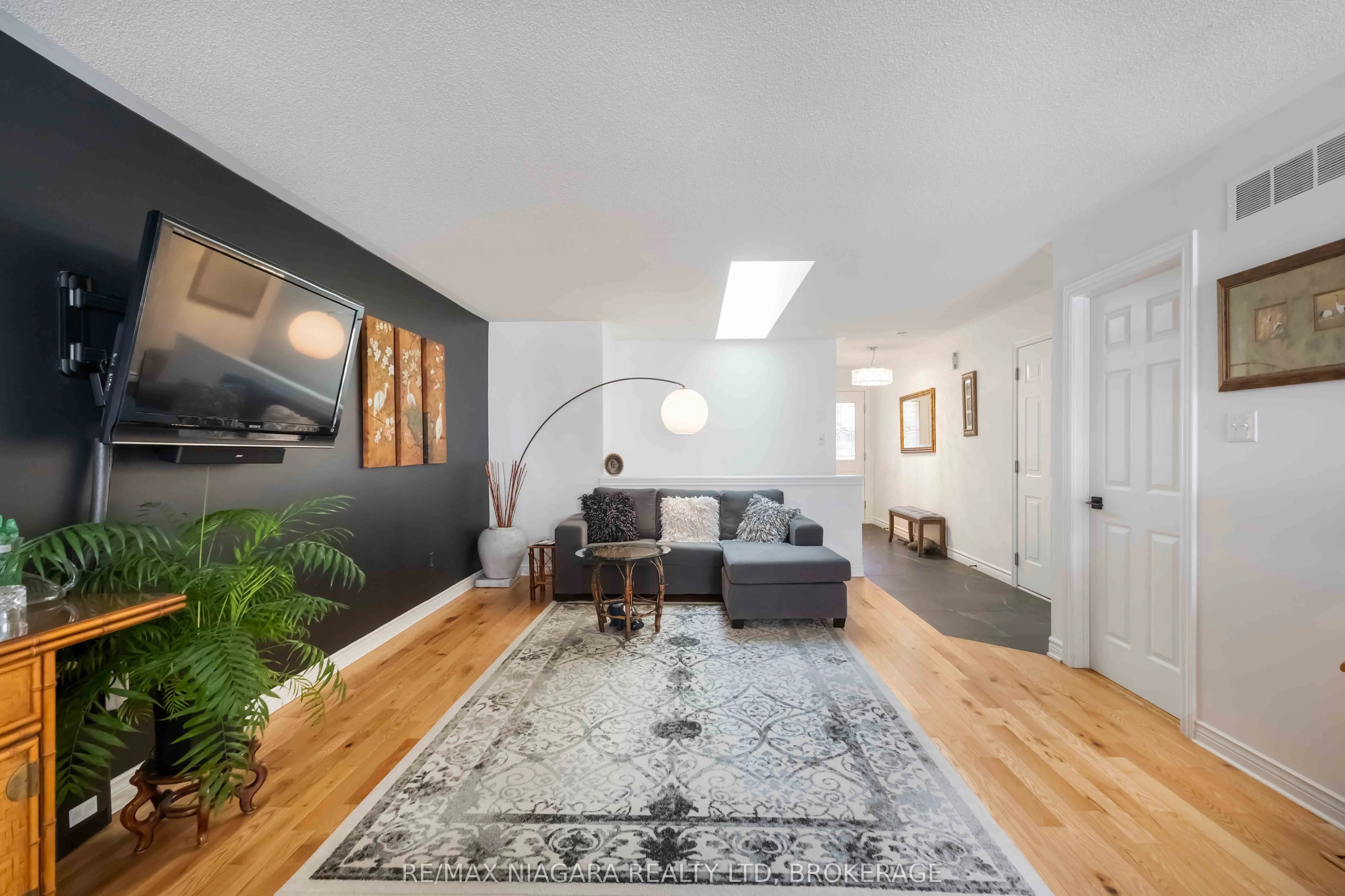 165 Main Street E, #14