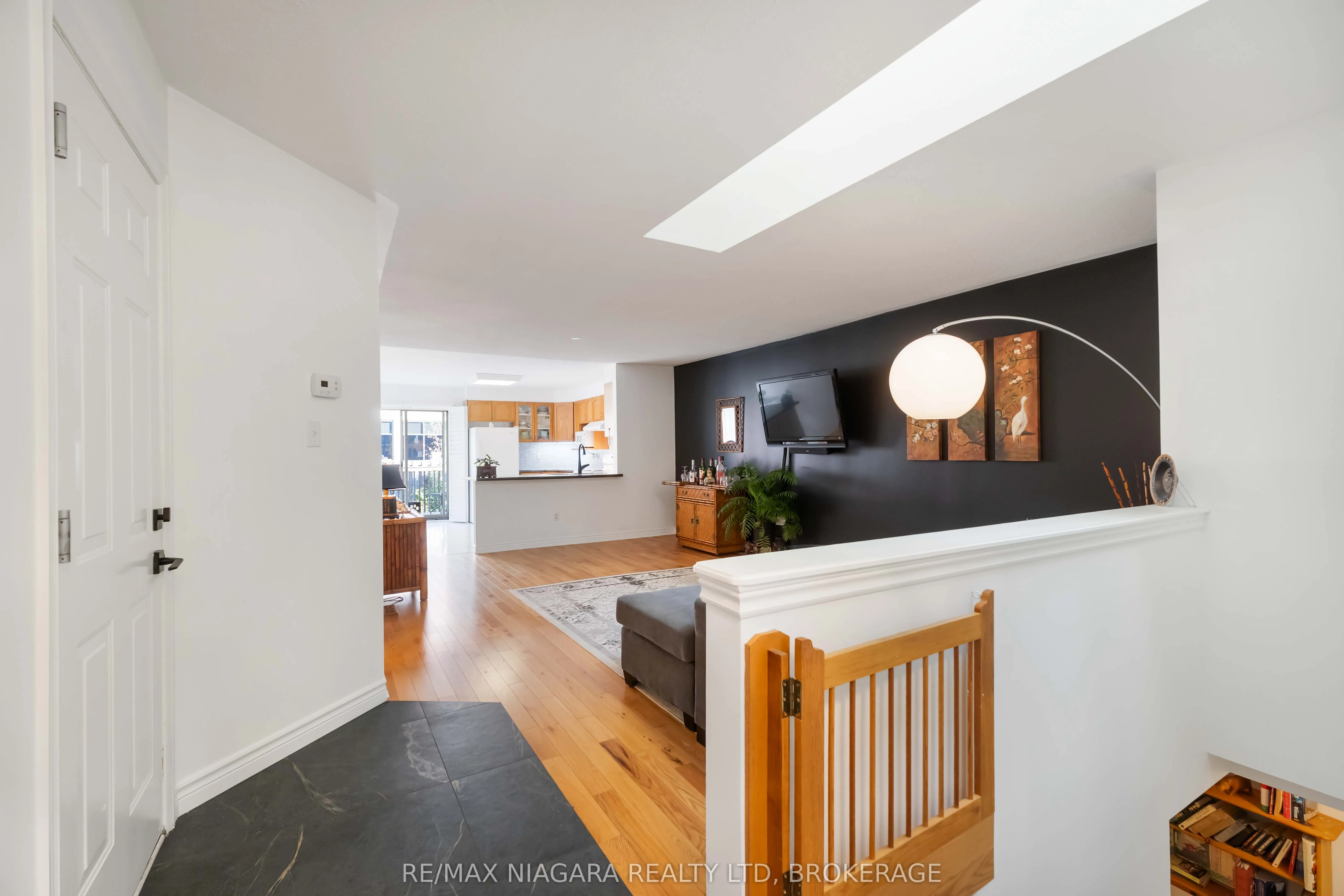165 Main Street E, #14