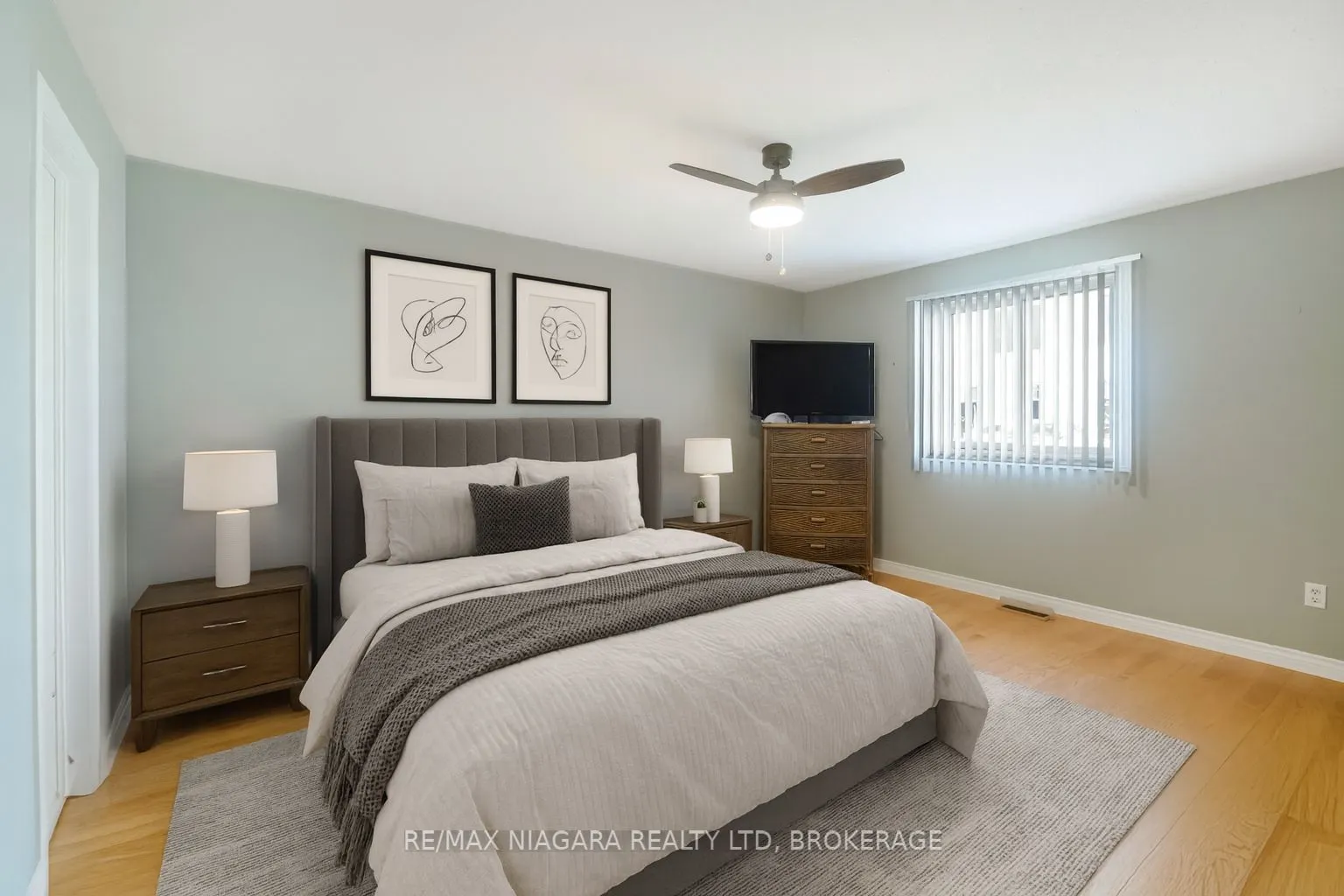 165 Main Street E, #14