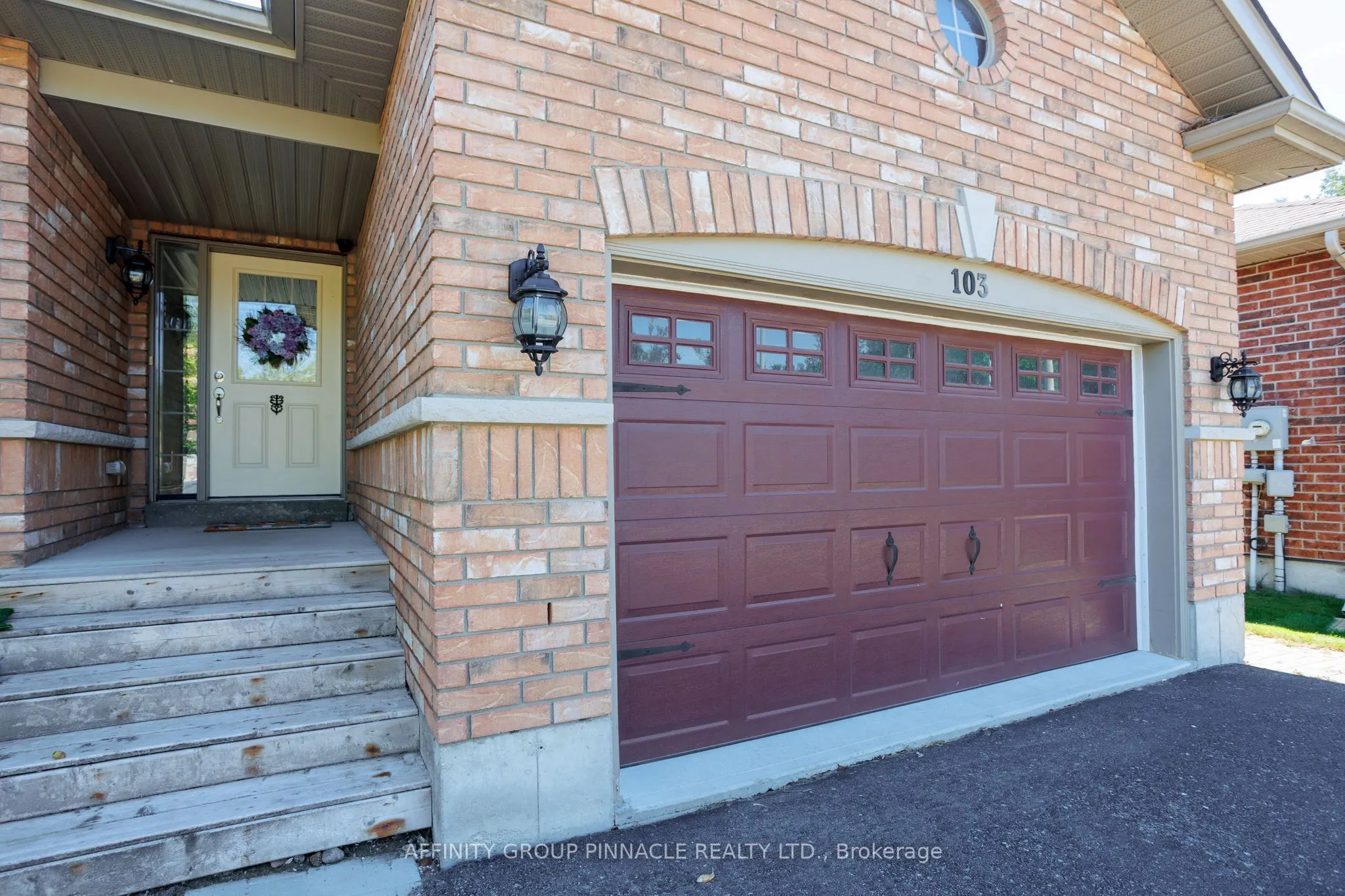 103 Cook Street