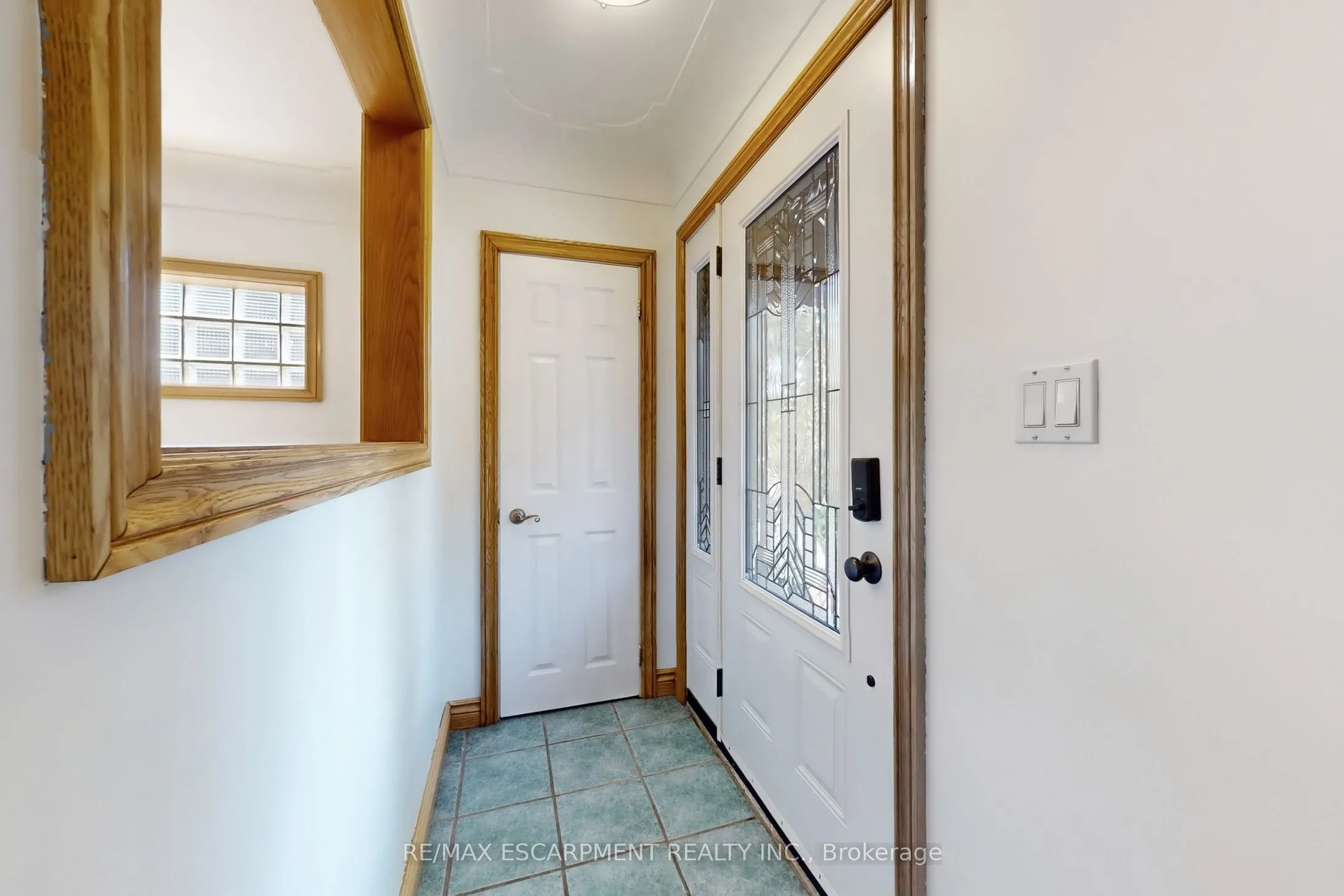 23 SYLVIA Crescent
