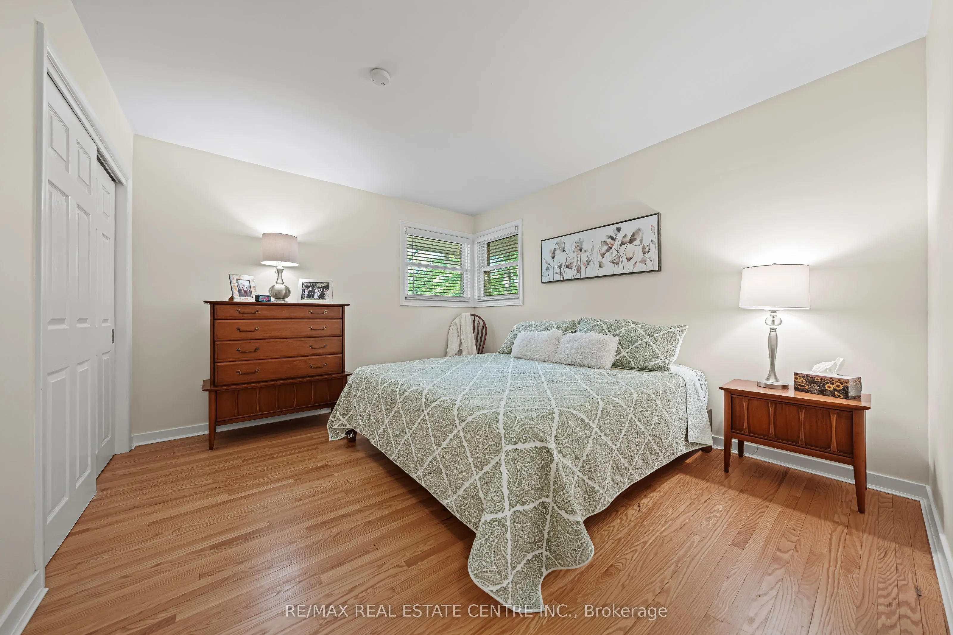 45 Highland Crescent