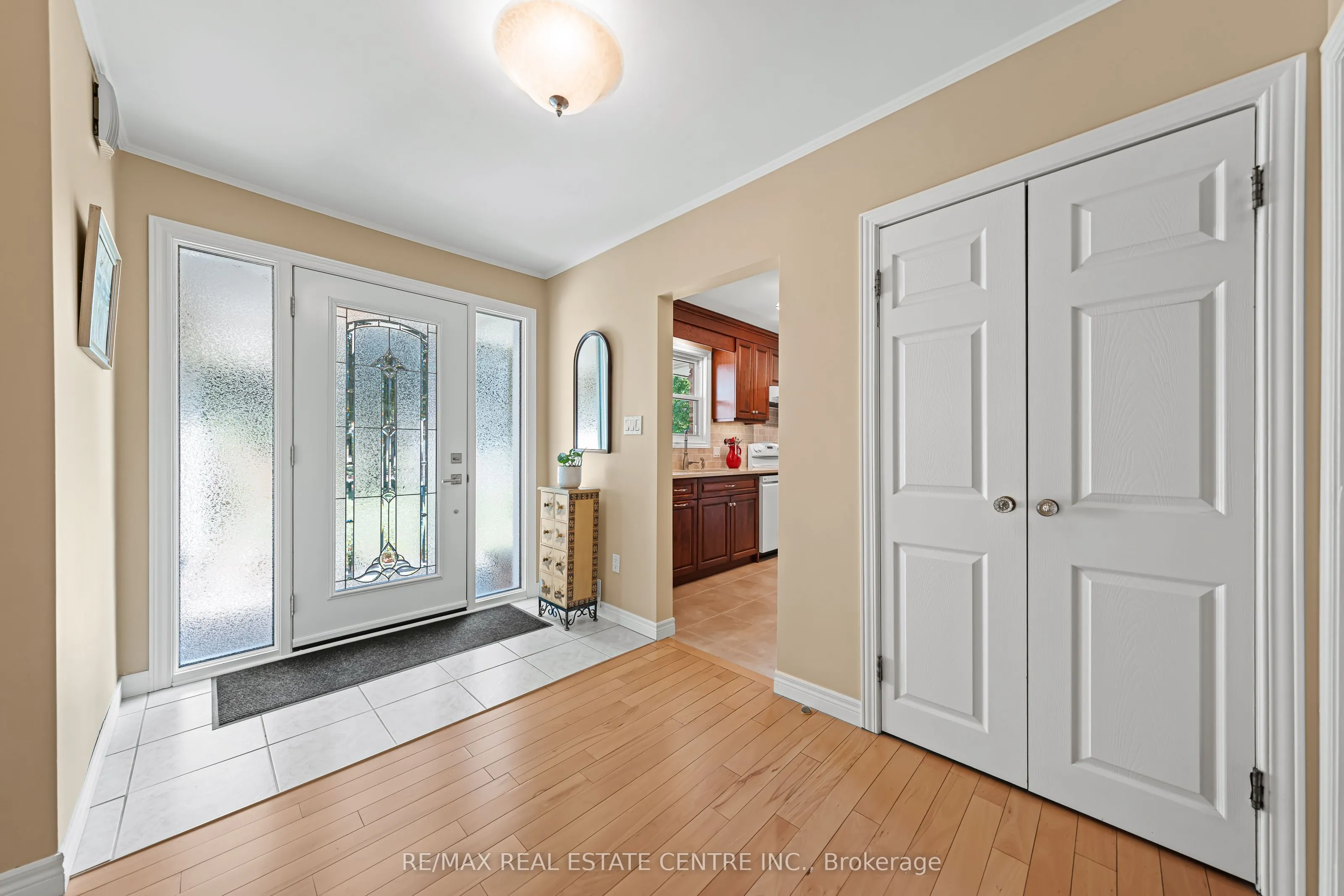 45 Highland Crescent
