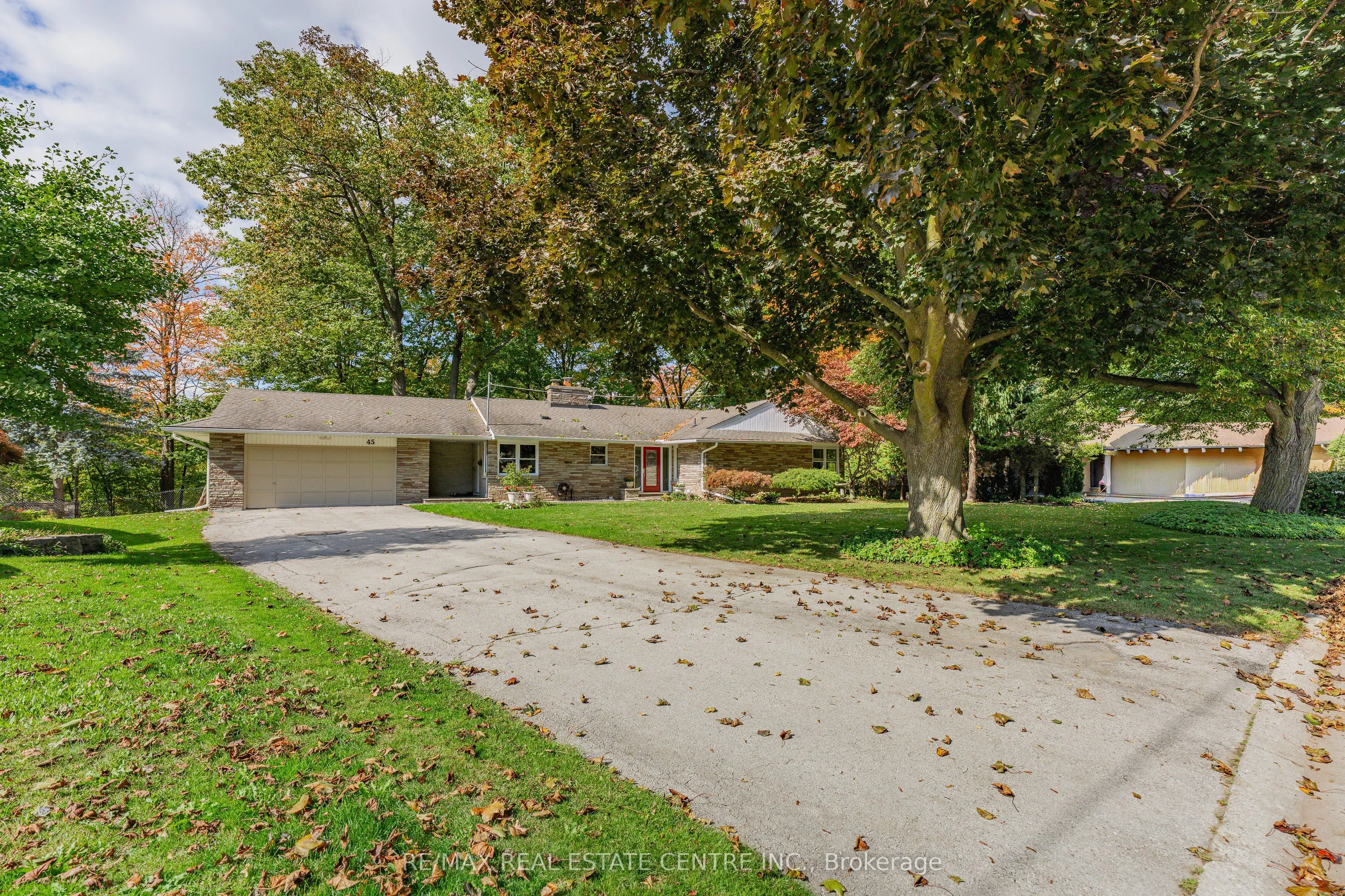 45 Highland Crescent