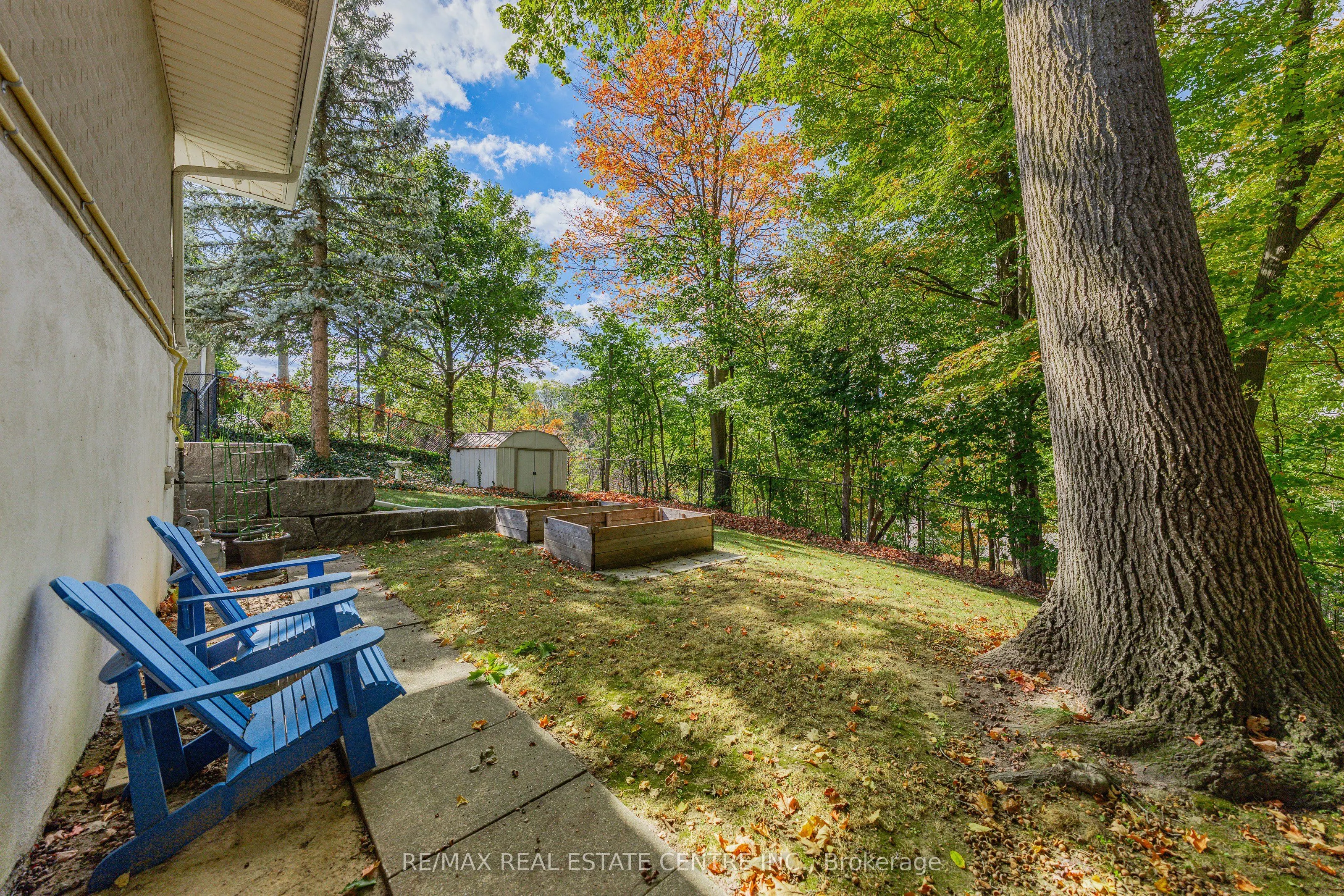 45 Highland Crescent