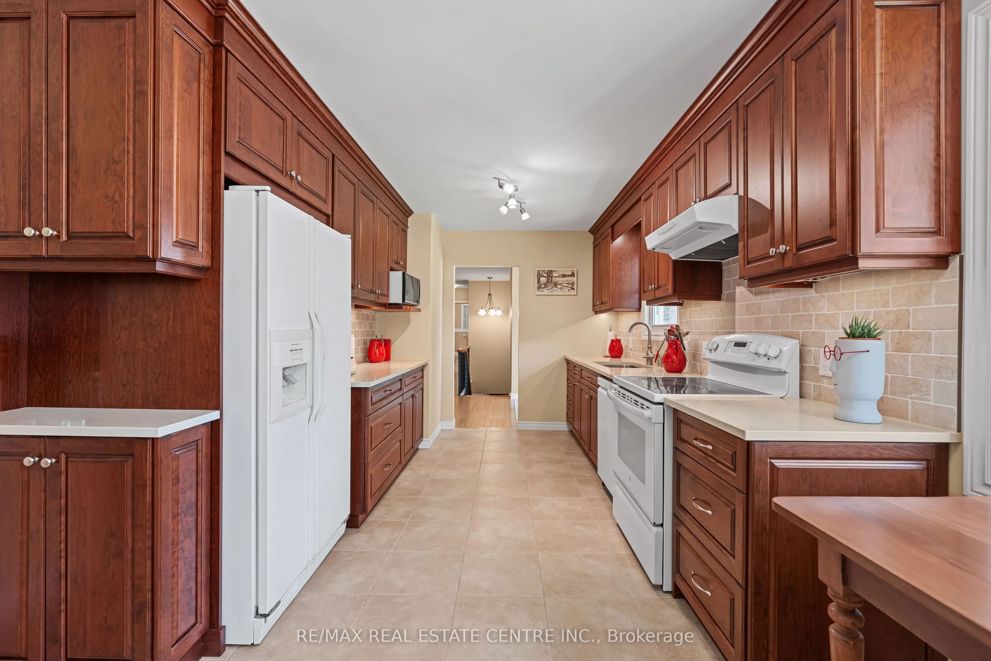 45 Highland Crescent