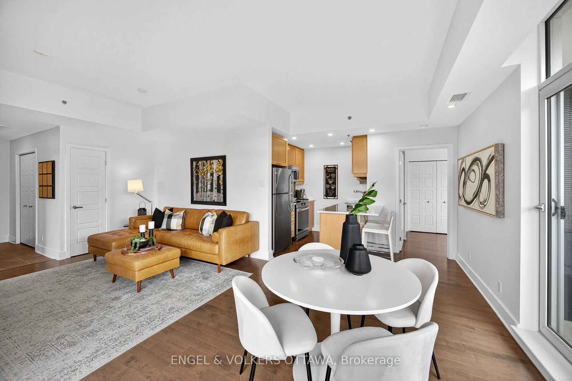300C Lett Street, #802