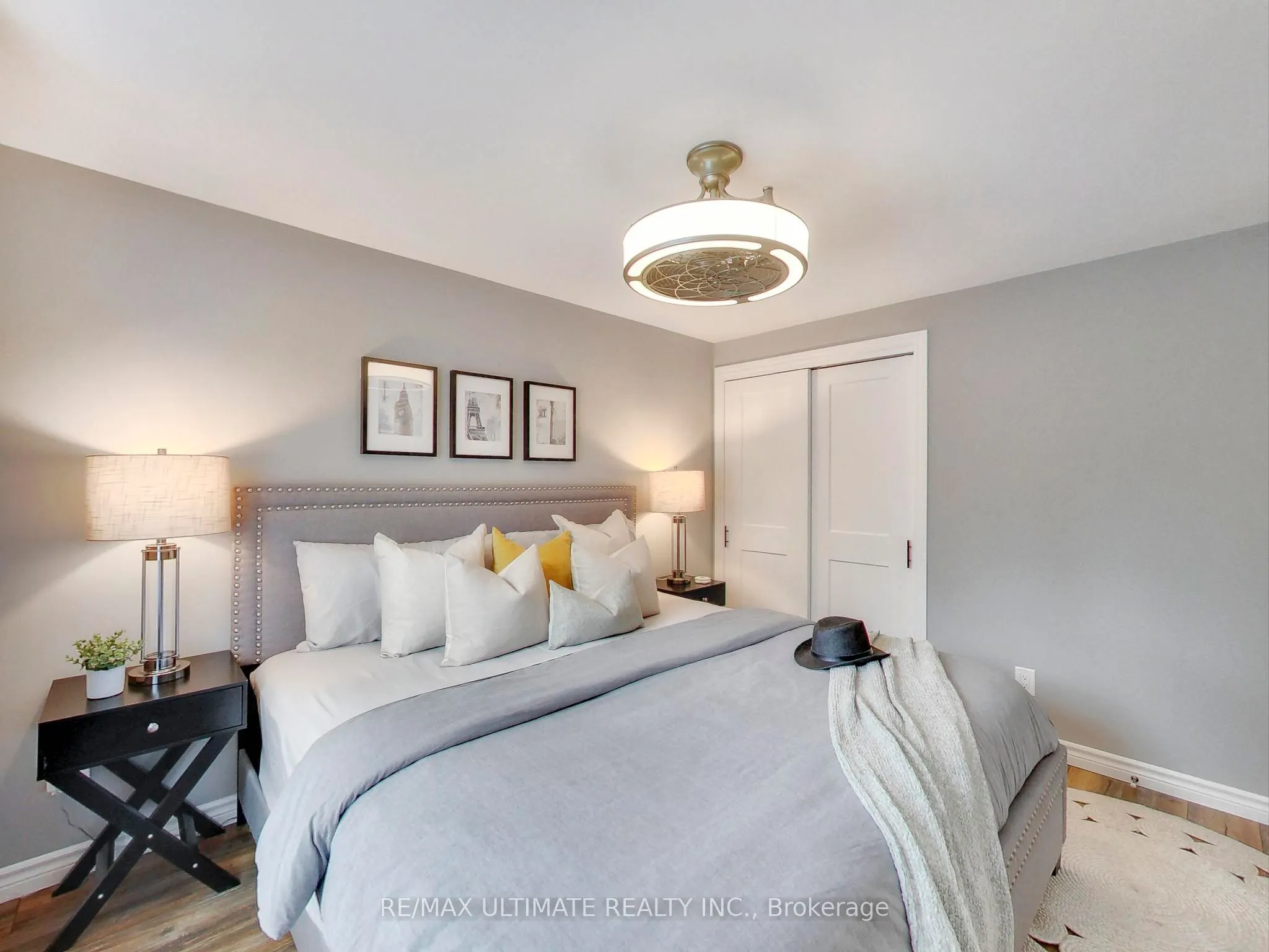 496 Elgin Street N