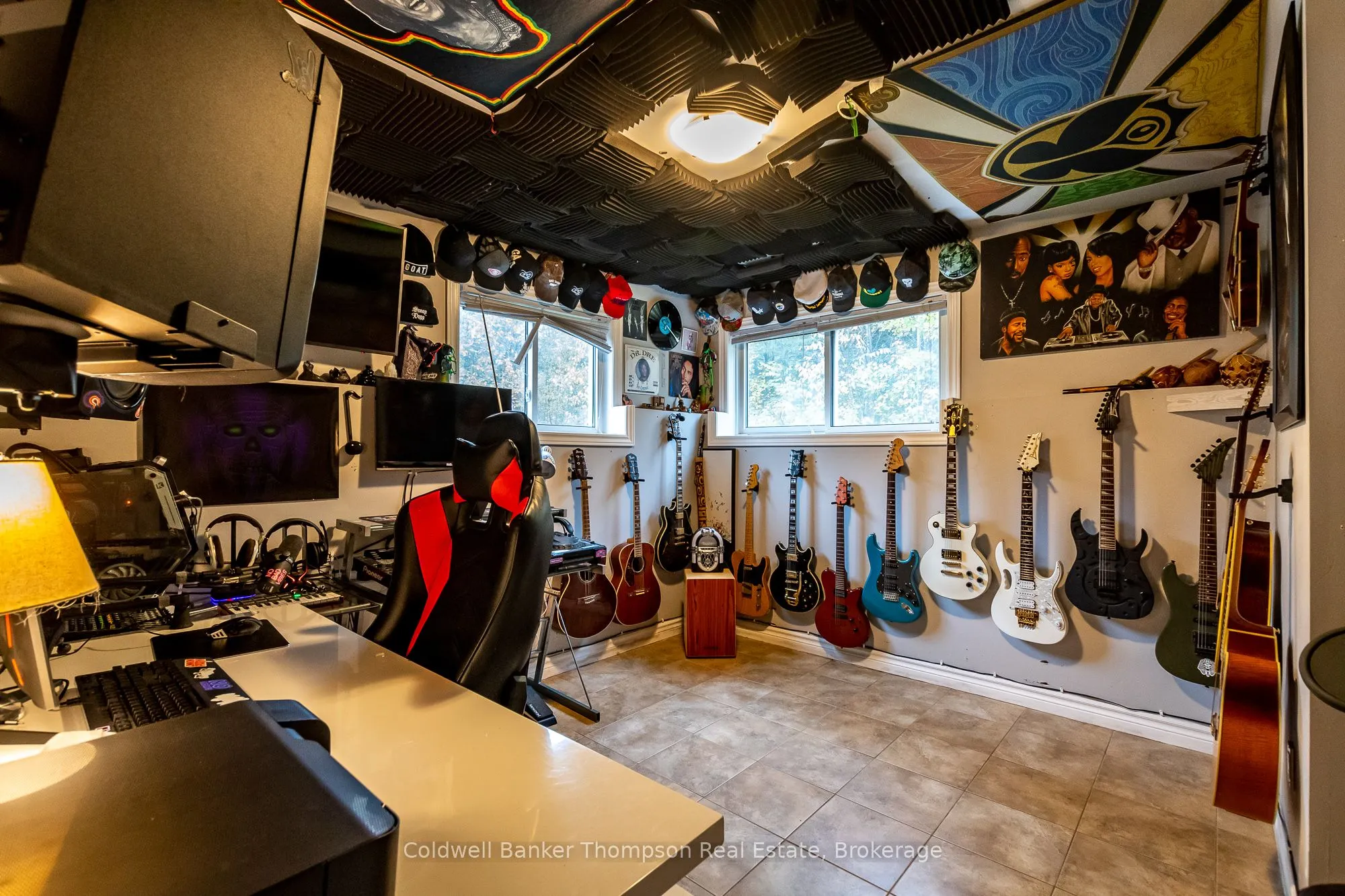 20 Wolf Paw Road