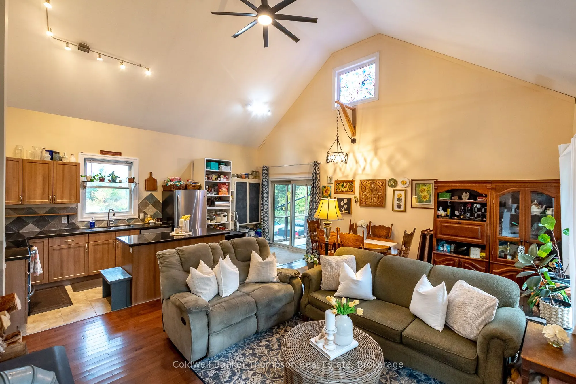 20 Wolf Paw Road