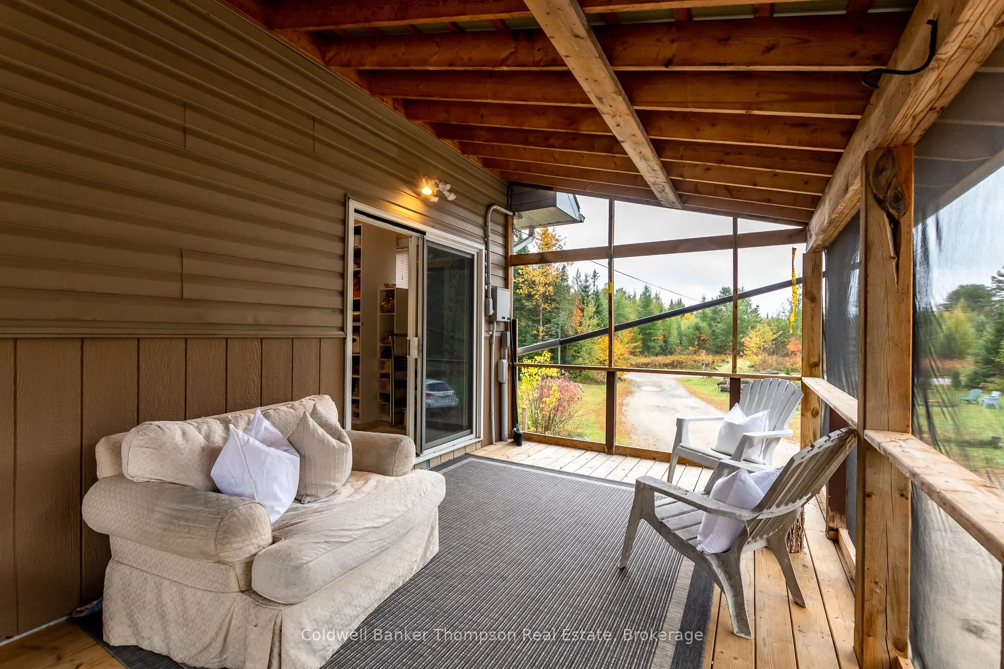 20 Wolf Paw Road