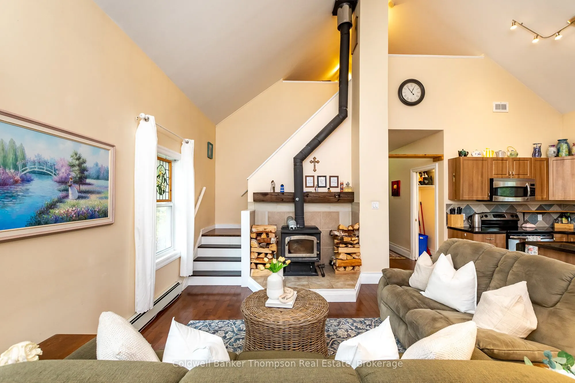 20 Wolf Paw Road