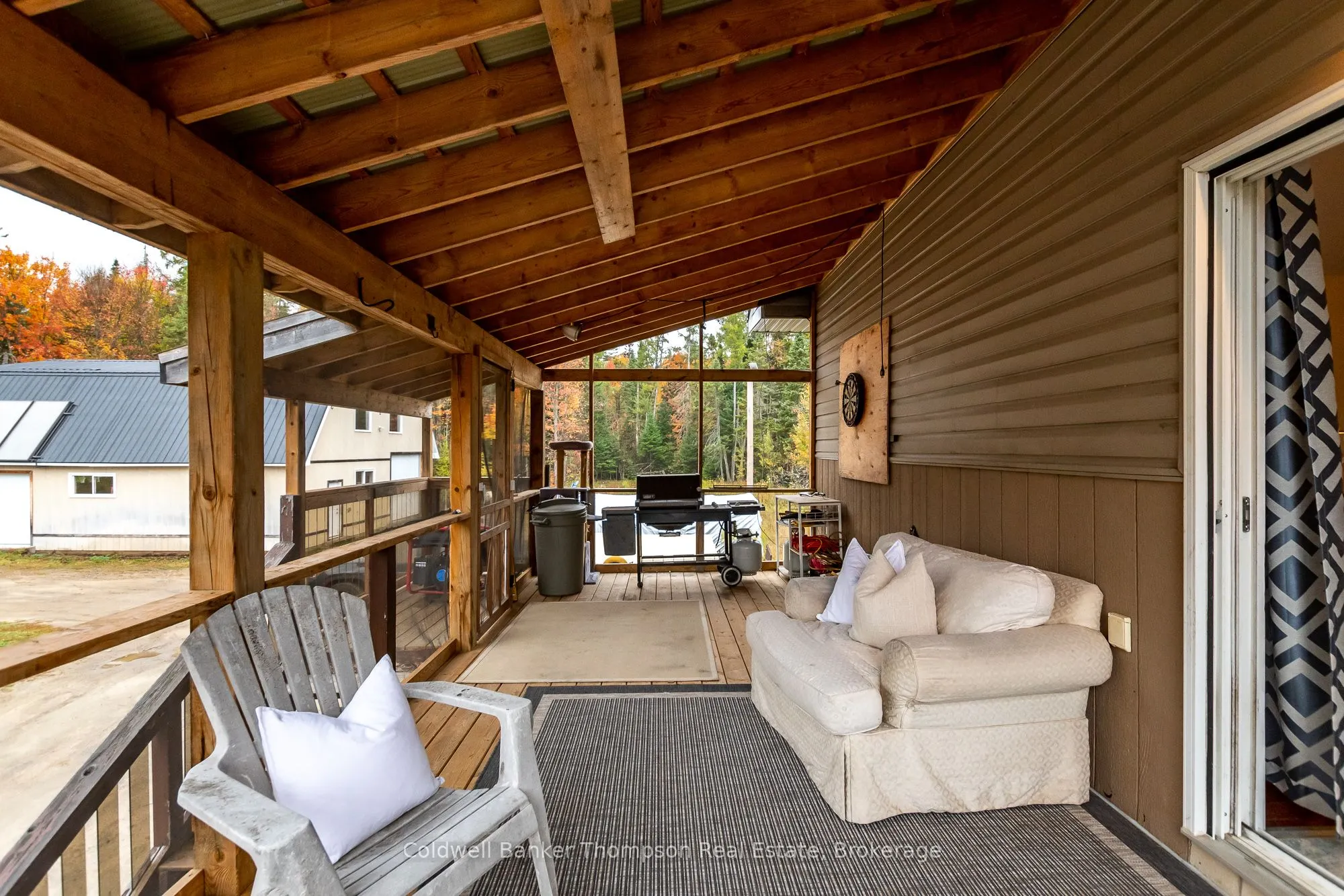 20 Wolf Paw Road