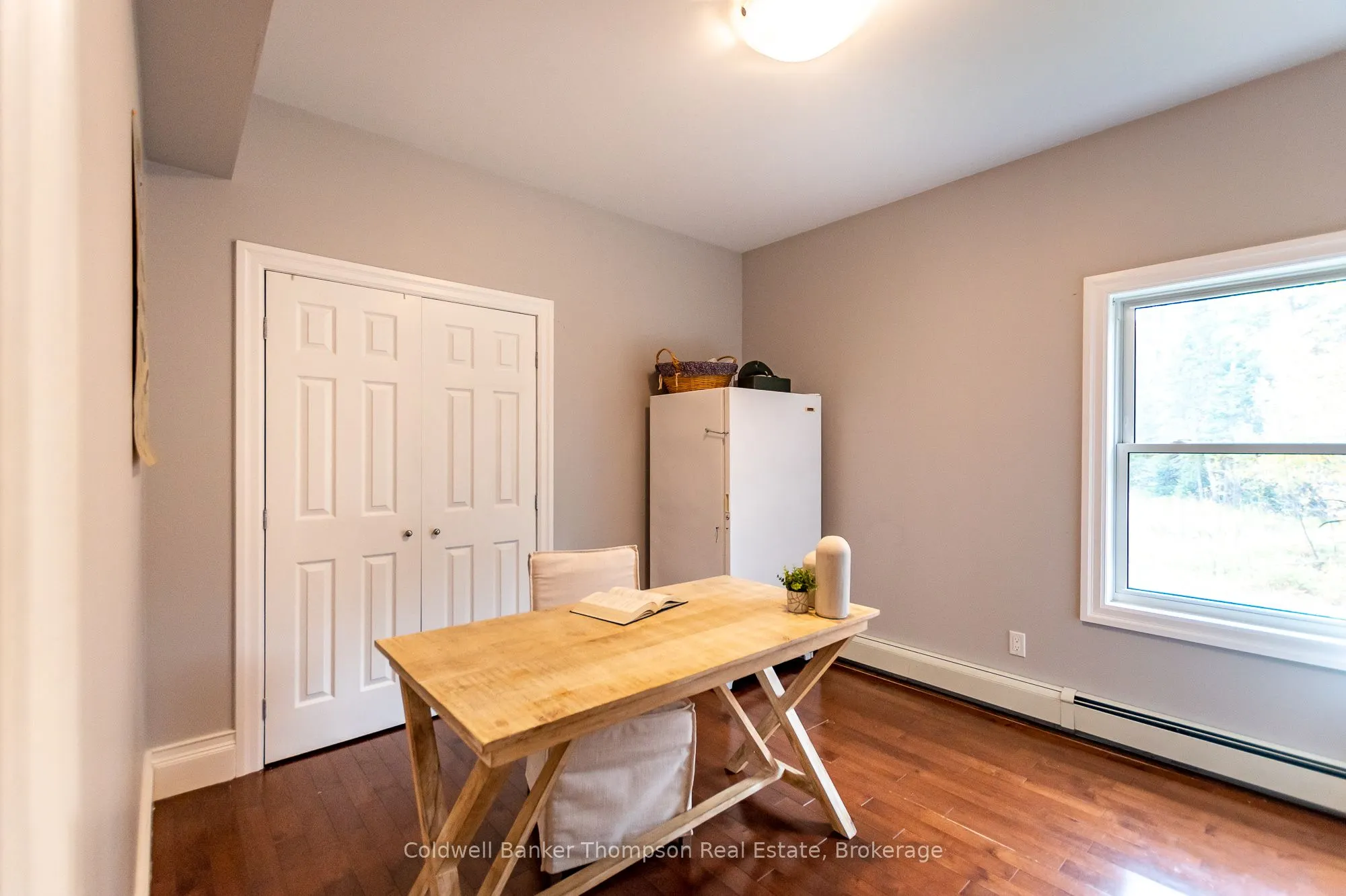 20 Wolf Paw Road